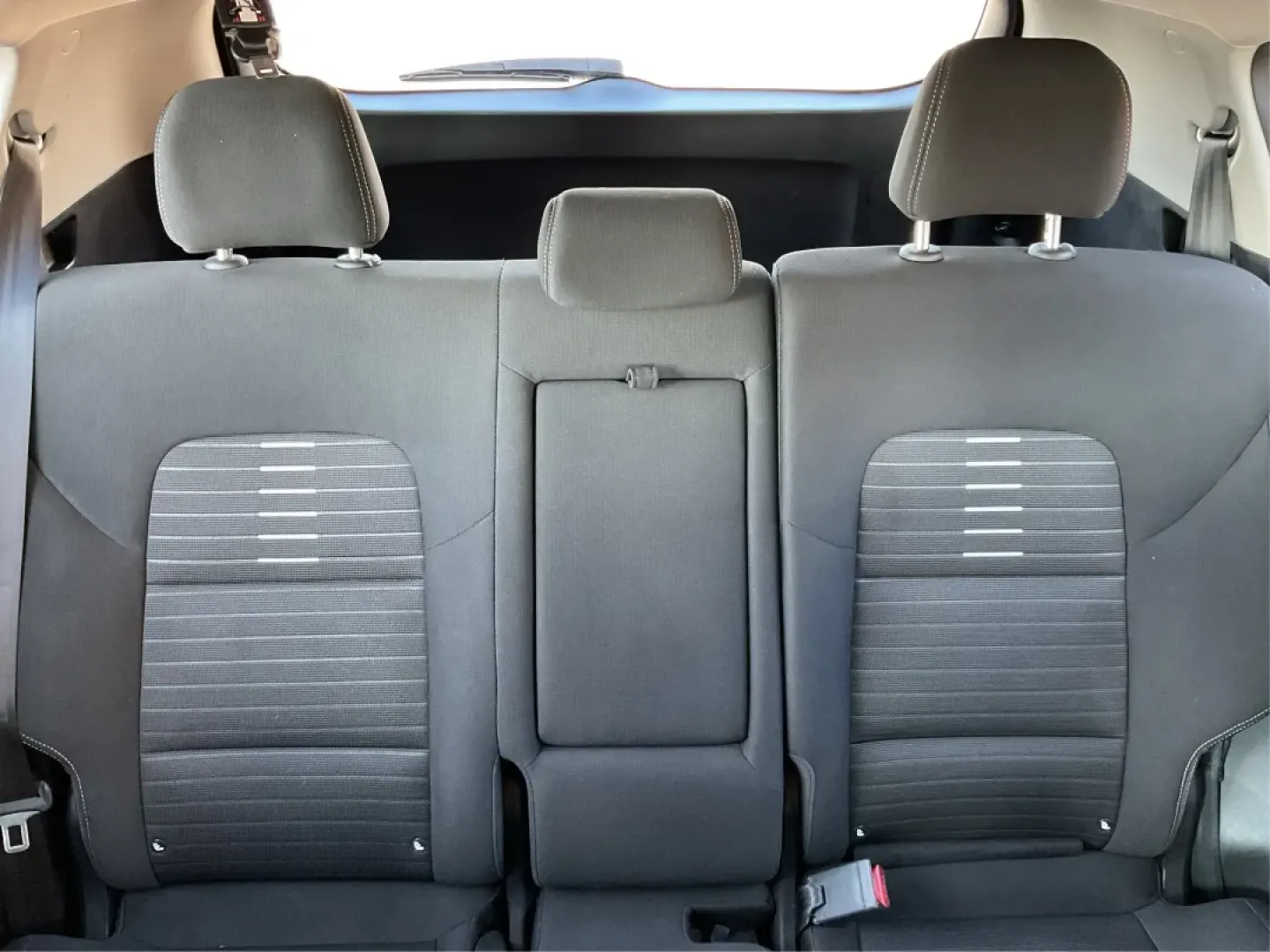 2017 Kia Sportage LX (KNDPMCACXH7) with an Theta II 2.4L I-4 gasoline direct injection engine, located at 1951 S Dayton Lakeview Rd., New Carlisle, OH, 45344, (937) 908-9800, 39.890999, -84.050255 - **Adventure Awaits with the 2017 Kia Sportage LX Perfect for Your Next Family Road Trip!**<br /> <br /> Looking for a reliable, stylish, and versatile vehicle that's ideal for everything from family outings to weekend getaways? Look no further than the 2017 Kia Sportage LX, available now at Advanta - Photo#20