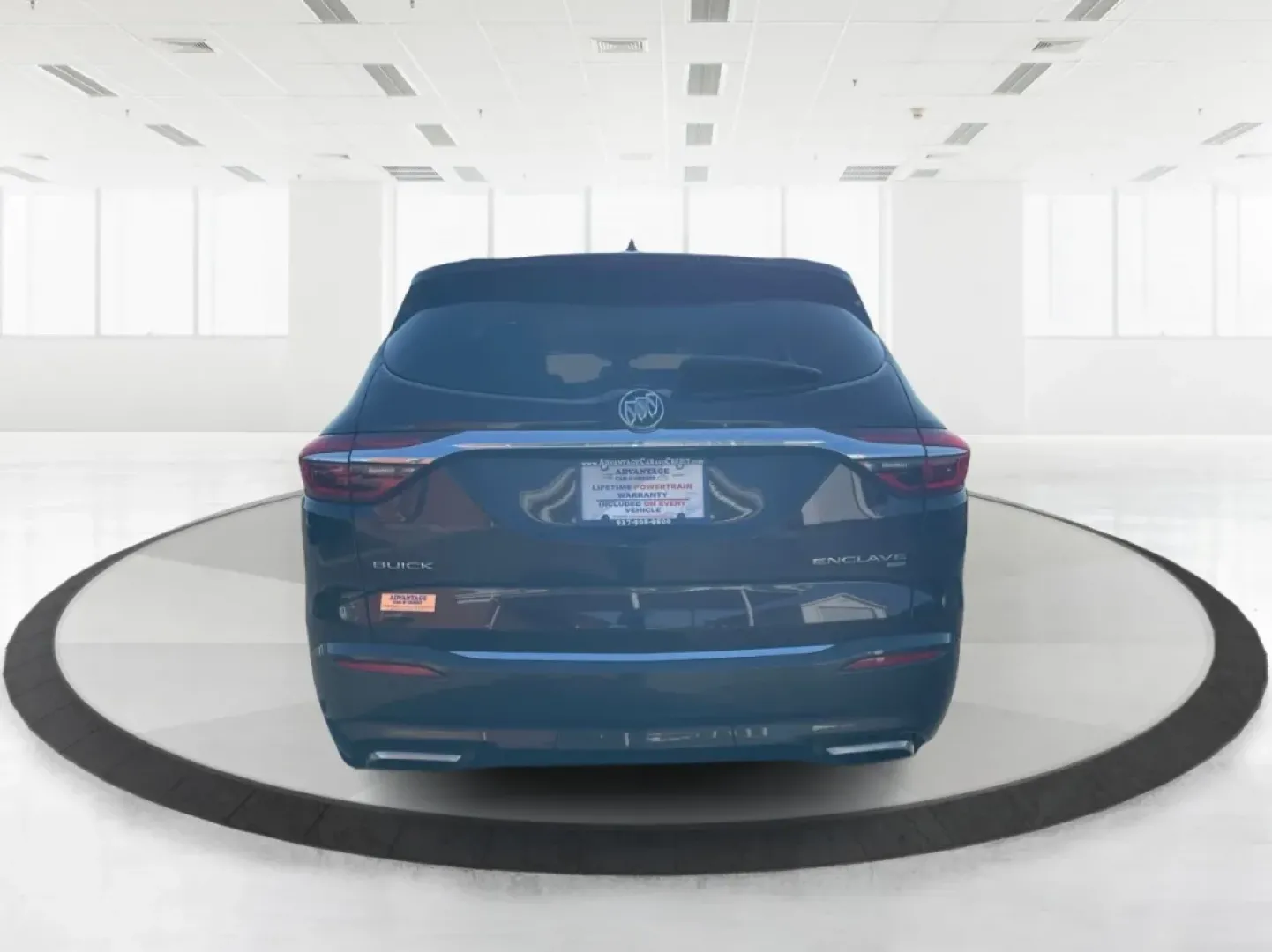 2018 Buick Enclave Premium (5GAEVBKW7JJ) with an 3.6L V-6 gasoline direct injection engine, located at 4508 South Dixie Dr, Moraine, OH, 45439, (937) 908-9800, 39.689976, -84.218452 - **Adventure Awaits with the 2018 Buick Enclave - Perfect for Family Road Trips!**<br /> <br /> If you're looking for the ideal family vehicle that can handle both your daily commutes and weekend adventures, look no further than this stunning 2018 Buick Enclave, now available at Advantage Car and Cre - Photo#3