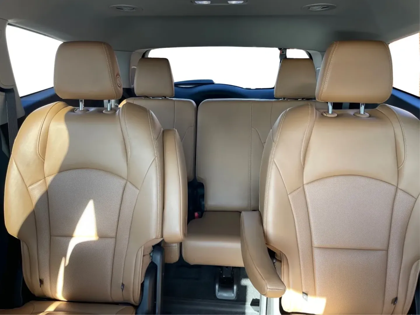 2018 Buick Enclave Premium (5GAEVBKW7JJ) with an 3.6L V-6 gasoline direct injection engine, located at 4508 South Dixie Dr, Moraine, OH, 45439, (937) 908-9800, 39.689976, -84.218452 - **Adventure Awaits with the 2018 Buick Enclave - Perfect for Family Road Trips!**<br /> <br /> If you're looking for the ideal family vehicle that can handle both your daily commutes and weekend adventures, look no further than this stunning 2018 Buick Enclave, now available at Advantage Car and Cre - Photo#13