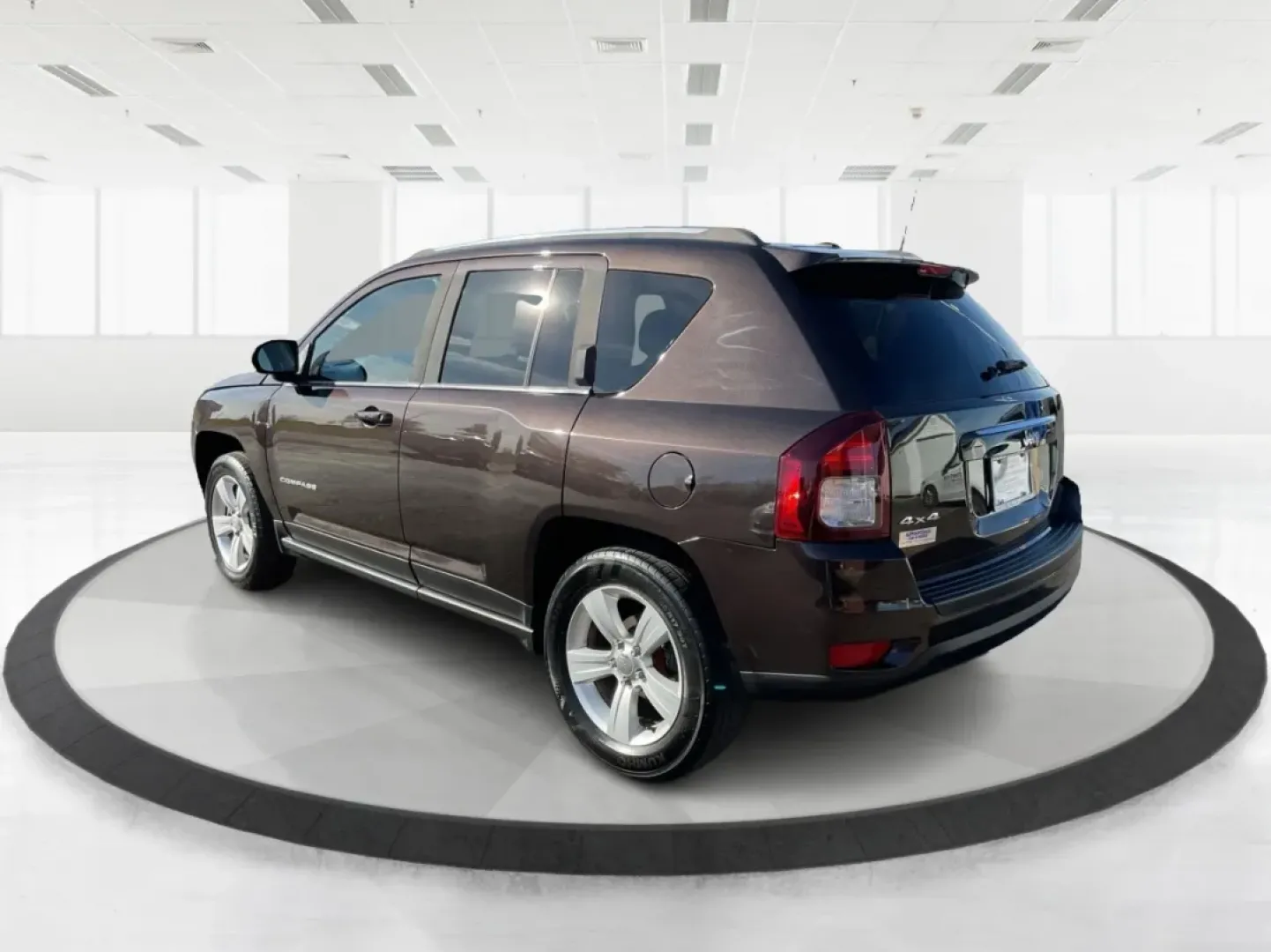 2014 Jeep Compass Sport (1C4NJDBB8ED) with an 2.4L I-4 DOHC engine, located at 1099 N County Rd 25A, Troy, OH, 45373, (937) 908-9800, 40.057079, -84.212883 - Discover the adventure-ready 2014 Jeep Compass, an SUV that's perfect for weekend getaways and daily commutes alike. Whether you're navigating the bustling streets of Troy or heading out on a family road trip to nearby attractions like the Miami County Fair, this rugged vehicle will elevate your dri - Photo#4