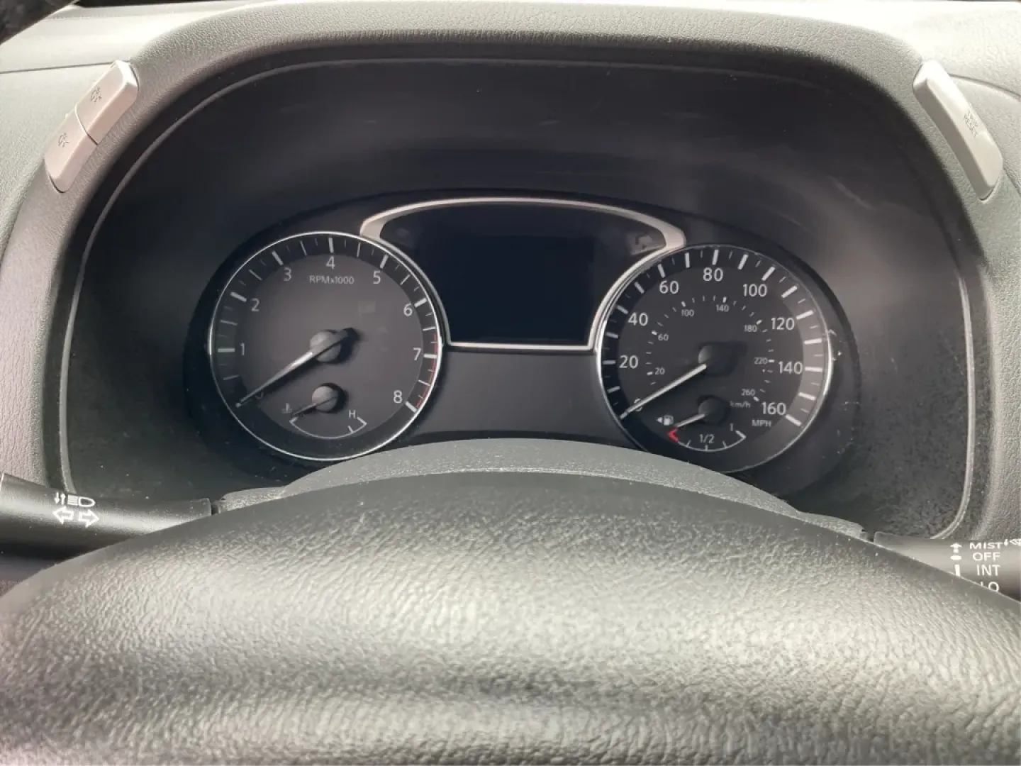 2018 Nissan Pathfinder SV (5N1DR2MM1JC) with an 3.5L V-6 gasoline direct injection engine, located at 880 E. National Road, Vandalia, OH, 45377, (937) 908-9800, 39.891918, -84.183594 - Are you ready to elevate your family adventures or weekend getaways? Look no further than the 2018 Nissan Pathfinder SV, available now at Advantage Car and Credit in Vandalia, OH. Perfectly designed for growing families, this spacious SUV is not only a reliable daily driver but also an ideal compani - Photo#15