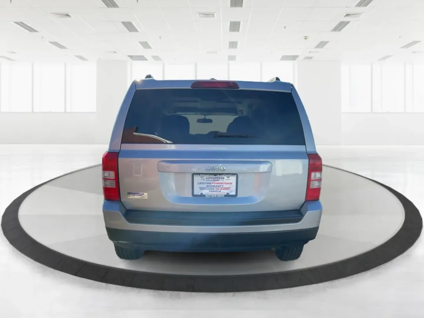 2016 Jeep Patriot Sport (1C4NJPBB6GD) with an Other engine, located at 1184 Kauffman Ave, Fairborn, OH, 45324, (937) 908-9800, 39.807072, -84.030914 - **Adventure Awaits with the 2016 Jeep Patriot Sport! Perfect for Your Next Journey!**<br /> <br /> Are you ready to tackle family road trips, weekend getaways, or daily commutes with confidence? The 2016 Jeep Patriot Sport is the versatile SUV you've been searching for! This rugged vehicle combines - Photo#3