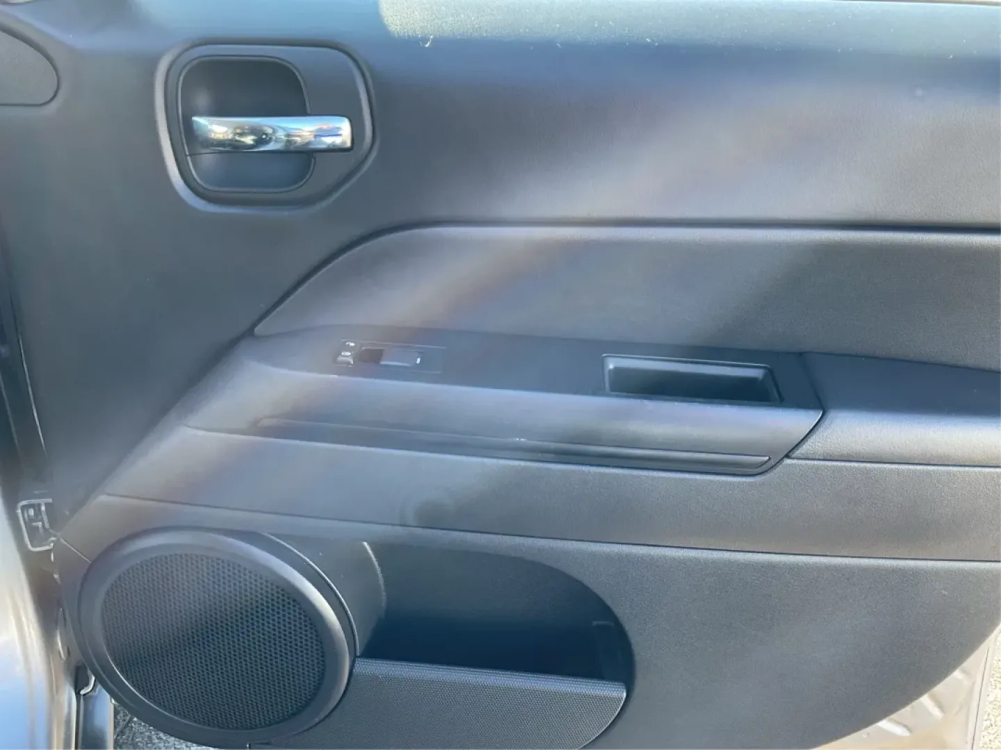 2016 Jeep Patriot Sport (1C4NJPBB6GD) with an Other engine, located at 1184 Kauffman Ave, Fairborn, OH, 45324, (937) 908-9800, 39.807072, -84.030914 - **Adventure Awaits with the 2016 Jeep Patriot Sport! Perfect for Your Next Journey!**<br /> <br /> Are you ready to tackle family road trips, weekend getaways, or daily commutes with confidence? The 2016 Jeep Patriot Sport is the versatile SUV you've been searching for! This rugged vehicle combines - Photo#17