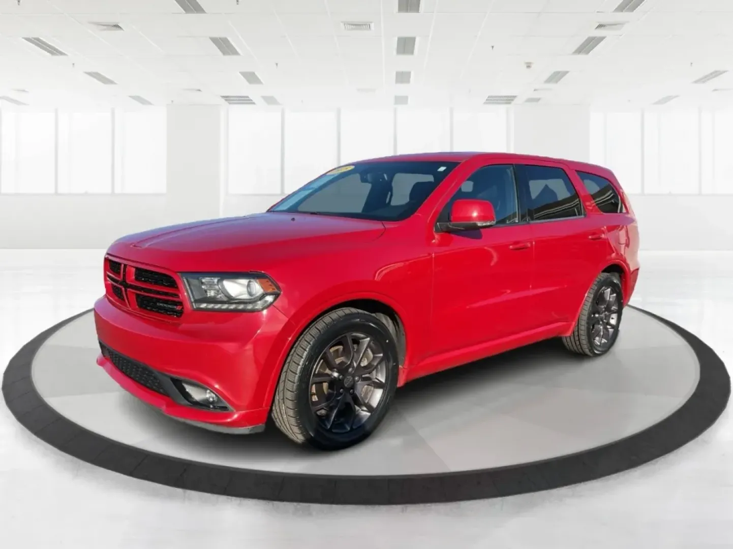 2015 Dodge Durango R/T (1C4SDJCT8FC) with an HEMI 5.7L V-8 variable valve control engine, located at 1230 East Main St, Xenia, OH, 45385, (937) 908-9800, 39.688026, -83.910172 - **Unleash Your Adventurous Spirit with the 2015 Dodge Durango R/T at Advantage Car and Credit - Troy!**<br /> <br /> Are you ready to elevate your family outings or weekend adventures? The 2015 Dodge Durango R/T is the perfect vehicle for those who demand style, performance, and versatility. Whether - Photo#7