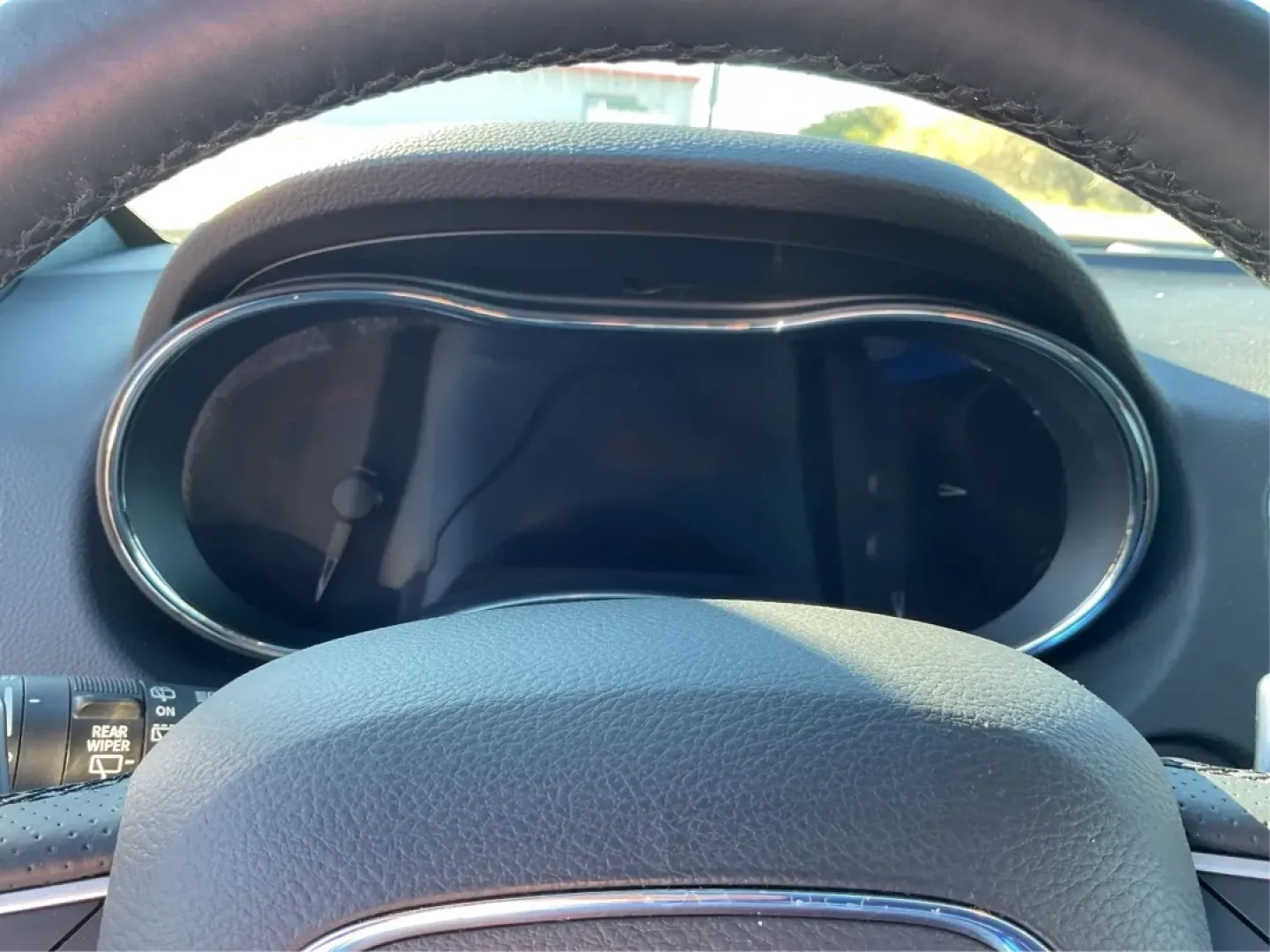 2015 Dodge Durango R/T (1C4SDJCT8FC) with an HEMI 5.7L V-8 variable valve control engine, located at 1230 East Main St, Xenia, OH, 45385, (937) 908-9800, 39.688026, -83.910172 - **Unleash Your Adventurous Spirit with the 2015 Dodge Durango R/T at Advantage Car and Credit - Troy!**<br /> <br /> Are you ready to elevate your family outings or weekend adventures? The 2015 Dodge Durango R/T is the perfect vehicle for those who demand style, performance, and versatility. Whether - Photo#14