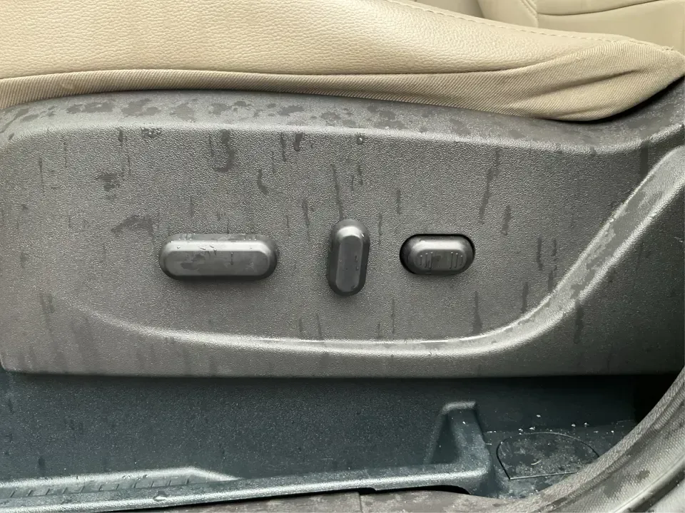 2017 Ford Escape Titanium 4WD (1FMCU9J94HU) with an 2.0L L4 DOHC 16V engine, 6A transmission, located at 8750 N County Rd 25A, Piqua, OH, 45356, (937) 908-9800, 40.164391, -84.232513 - Load up the family, point the hood toward Indian Lake for a weekend escape, or make your daily commute down I75 feel a lot more comfortable-this 2017 Ford Escape Titanium 4WD is the kind of compact SUV that fits real life in Piqua, OH. With confident four-wheel drive for unpredictable Midwest weathe - Photo#18
