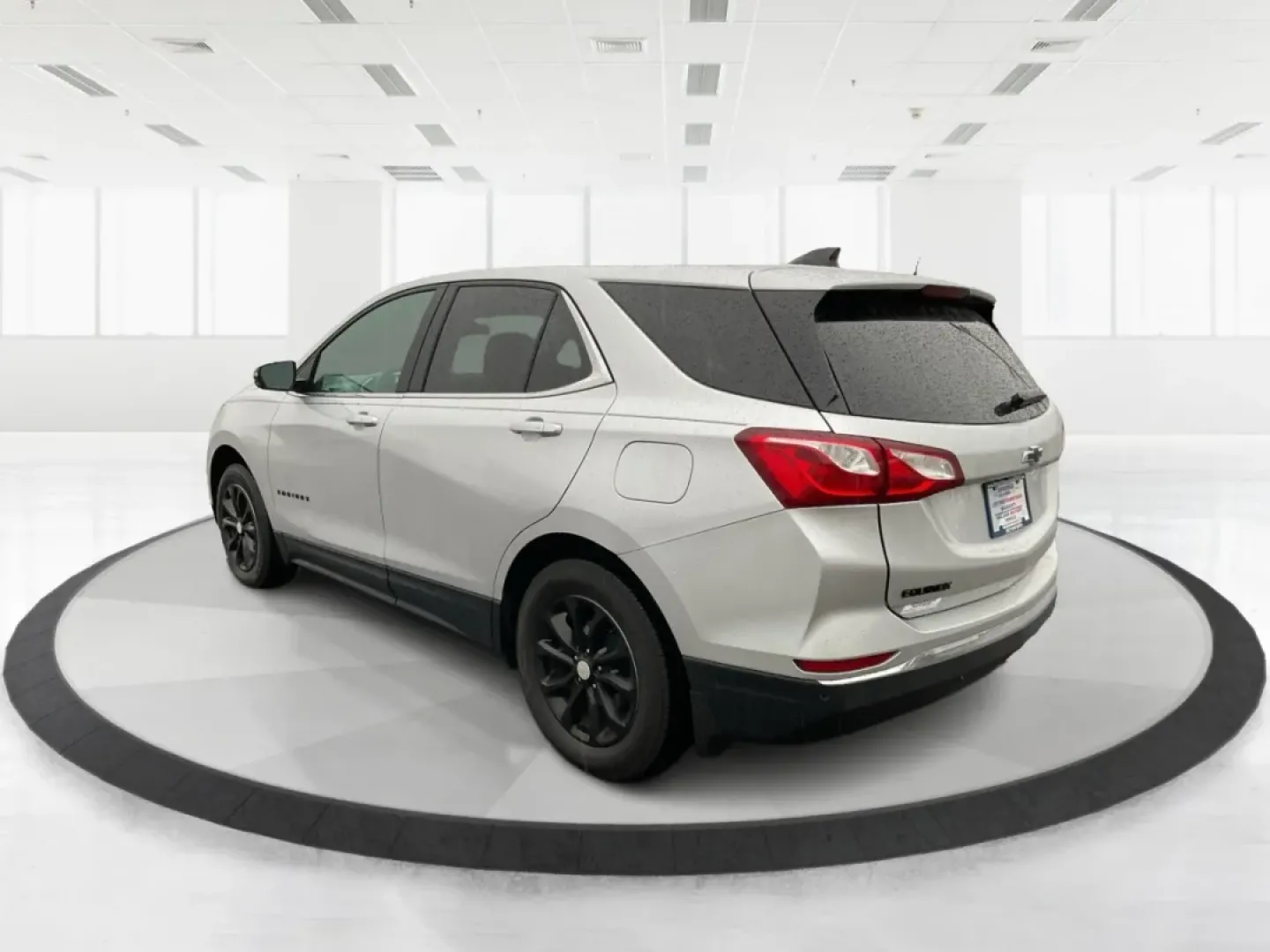 2019 Chevrolet Equinox LT (3GNAXKEV6KS) with an 1.5L I-4 gasoline direct injection engine, located at 8750 N County Rd 25A, Piqua, OH, 45356, (937) 908-9800, 40.164391, -84.232513 - **Unleash the Adventure with This 2019 Chevrolet Equinox LT: Your Perfect SUV Awaits!**<br /> <br /> If you're searching for a versatile SUV that can effortlessly transition from busy weekdays to weekend getaways, look no further than this stunning 2019 Chevrolet Equinox LT, available now at Advanta - Photo#4