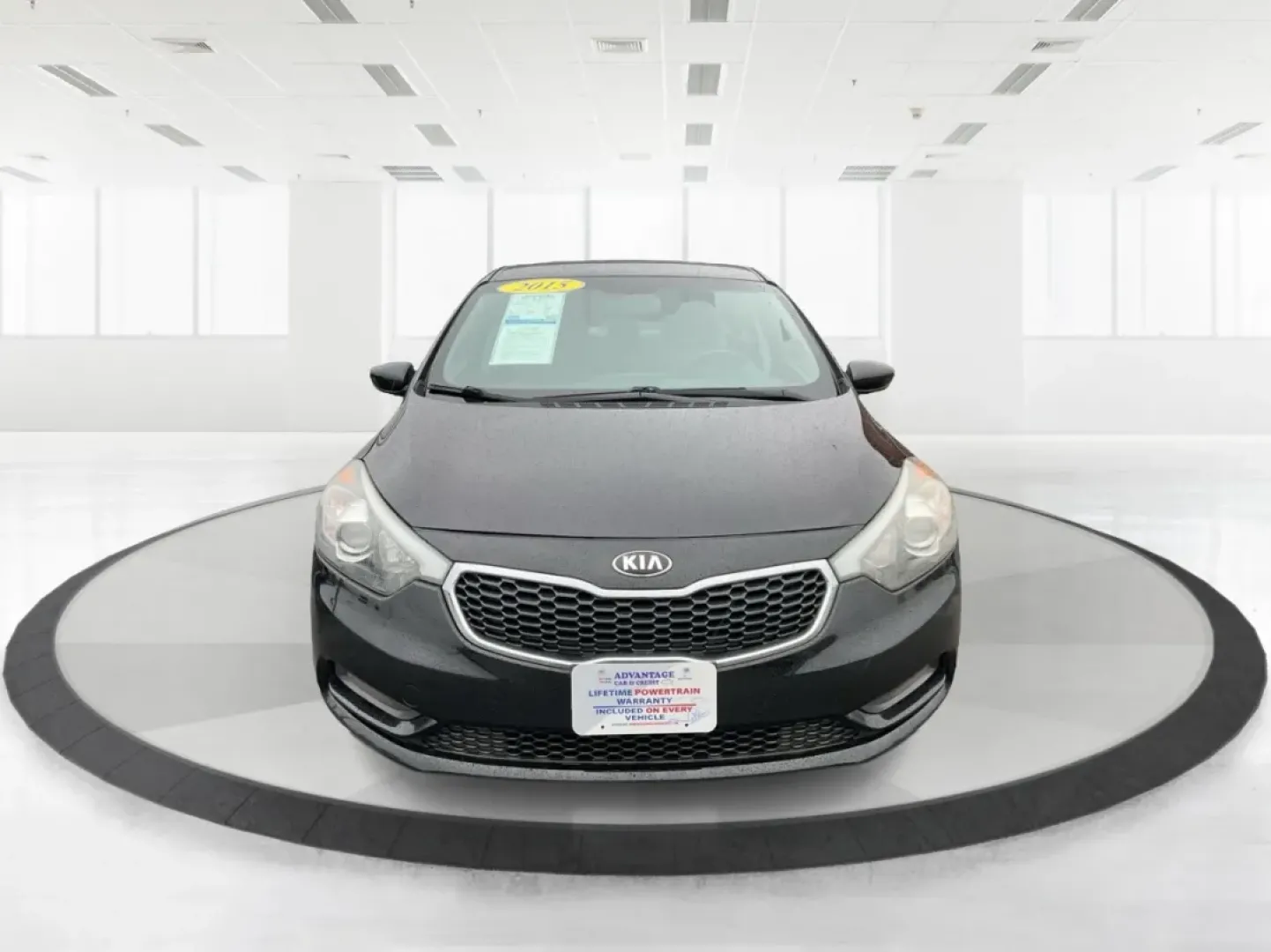 2015 Kia Forte LX (KNAFK4A67F5) with an 1.8L I-4 DOHC engine, located at 1951 S Dayton Lakeview Rd., New Carlisle, OH, 45344, (937) 908-9800, 39.890999, -84.050255 - **Find Your Perfect Commuter Companion: 2015 Kia Forte LX at Advantage Car and Credit - New Carlisle!**<br /> <br /> Are you searching for a reliable sedan that combines efficiency, comfort, and style? Look no further than this 2015 Kia Forte LX, available now at Advantage Car and Credit in New Carl - Photo#7