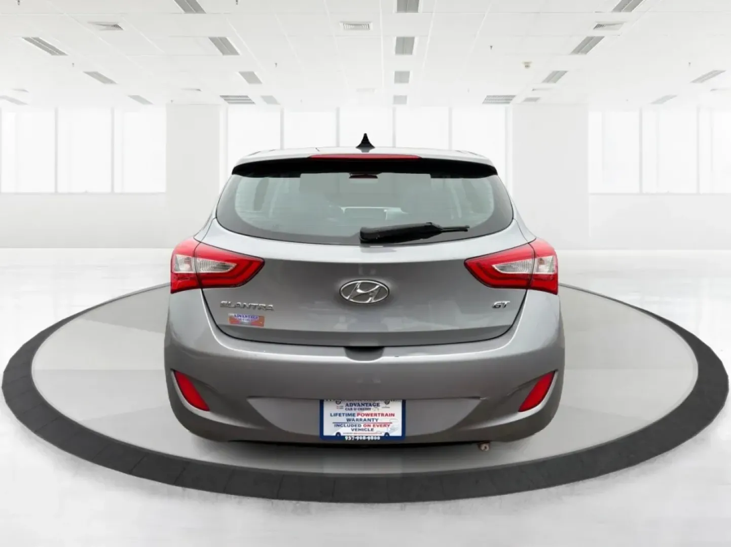 2016 Hyundai Elantra GT HB (KMHD35LH0GU) with an Other engine, located at 401 Woodman Dr, Riverside, OH, 45431, (937) 908-9800, 39.760899, -84.123421 - **Discover Your Next Adventure with the 2016 Hyundai Elantra GT at Advantage Car and Credit Riverside!** <br /> <br /> Are you ready to elevate your daily commute or family road trips with a stylish and reliable vehicle? The 2016 Hyundai Elantra GT is the perfect blend of comfort, efficiency, and p - Photo#3