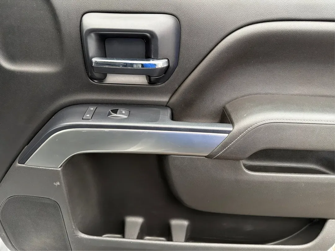 2014 Chevrolet Silverado 1500 1LT (3GCUKREC1EG) with an 5.3L V8 OHV 16V engine, 6-Speed Automatic transmission, located at 401 Woodman Dr, Riverside, OH, 45431, (937) 908-9800, 39.760899, -84.123421 - **Elevate Your Lifestyle with the 2014 Chevrolet Silverado 1500** <br /> <br /> Unleash the power of adventure with the 2014 Chevrolet Silverado 1500, the perfect companion for weekend road trips, family outings, or tackling tough jobs around Troy, OH. This rugged yet refined truck blends capabilit - Photo#19