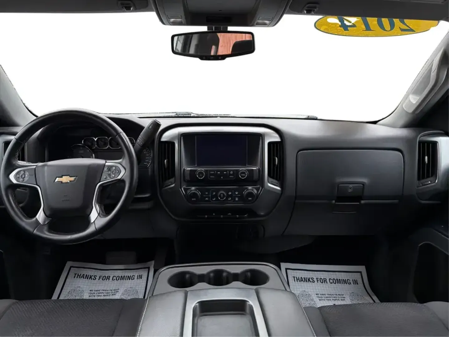 2014 Chevrolet Silverado 1500 1LT (3GCUKREC1EG) with an 5.3L V8 OHV 16V engine, 6-Speed Automatic transmission, located at 1230 East Main St, Xenia, OH, 45385, (937) 908-9800, 39.688026, -83.910172 - **Elevate Your Lifestyle with the 2014 Chevrolet Silverado 1500** <br /> <br /> Unleash the power of adventure with the 2014 Chevrolet Silverado 1500, the perfect companion for weekend road trips, family outings, or tackling tough jobs around Troy, OH. This rugged yet refined truck blends capabilit - Photo#20