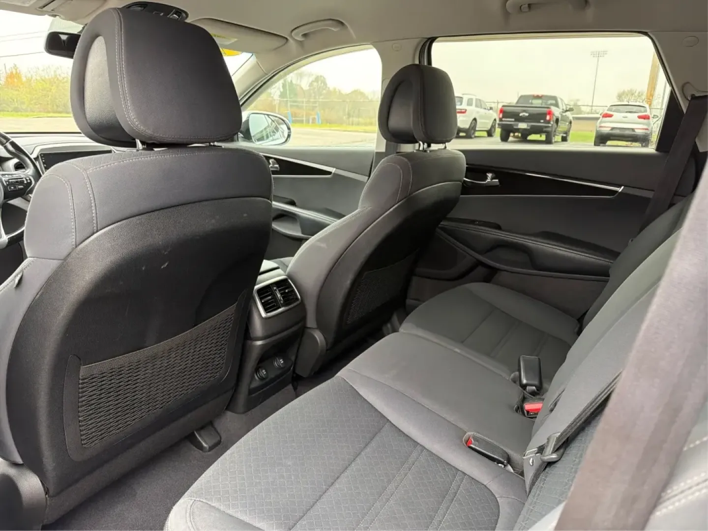 2016 Kia Sorento 2.4L LX (5XYPGDA36GG) with an 2.4L I-4 gasoline direct injection engine, located at 1951 S Dayton Lakeview Rd., New Carlisle, OH, 45344, (937) 908-9800, 39.890999, -84.050255 - **Experience Adventure with the 2016 Kia Sorento Your Perfect Family SUV!**<br /> <br /> Are you ready to elevate your family's adventures with a vehicle that's as versatile as your lifestyle? Look no further than the 2016 Kia Sorento, available now at Advantage Car and Credit in New Carlisle, OH. - Photo#10