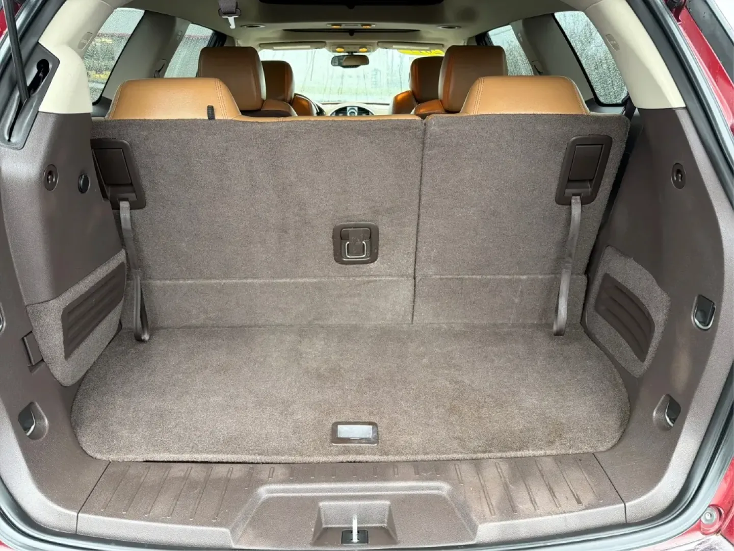 2017 Buick Enclave Leather (5GAKVBKD7HJ) with an 3.6L V-6 gasoline direct injection engine, located at 1099 N County Rd 25A, Troy, OH, 45373, (937) 908-9800, 40.057079, -84.212883 - **Discover Adventure with the 2017 Buick Enclave Perfect for Your Growing Family!**<br /> <br /> Are you a family on the go, looking for a reliable vehicle that can seamlessly handle your busy lifestyle? Look no further than the stunning 2017 Buick Enclave, now available at Advantage Car and Credit - Photo#12