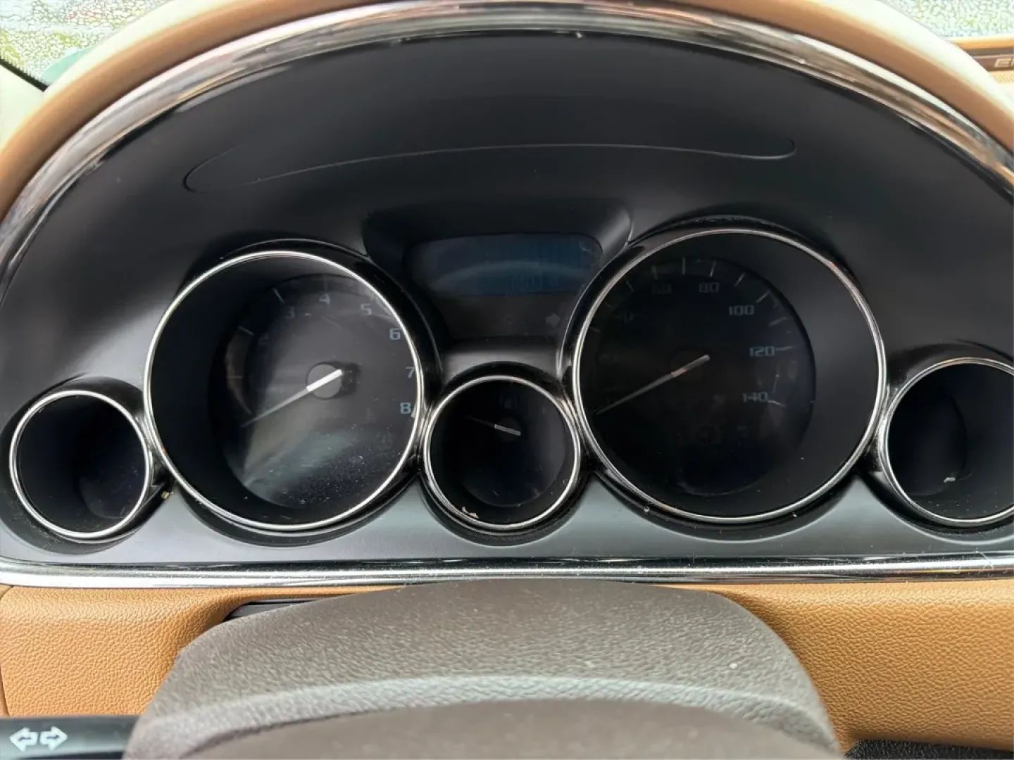 2017 Buick Enclave Leather (5GAKVBKD7HJ) with an 3.6L V-6 gasoline direct injection engine, located at 1099 N County Rd 25A, Troy, OH, 45373, (937) 908-9800, 40.057079, -84.212883 - **Discover Adventure with the 2017 Buick Enclave Perfect for Your Growing Family!**<br /> <br /> Are you a family on the go, looking for a reliable vehicle that can seamlessly handle your busy lifestyle? Look no further than the stunning 2017 Buick Enclave, now available at Advantage Car and Credit - Photo#15