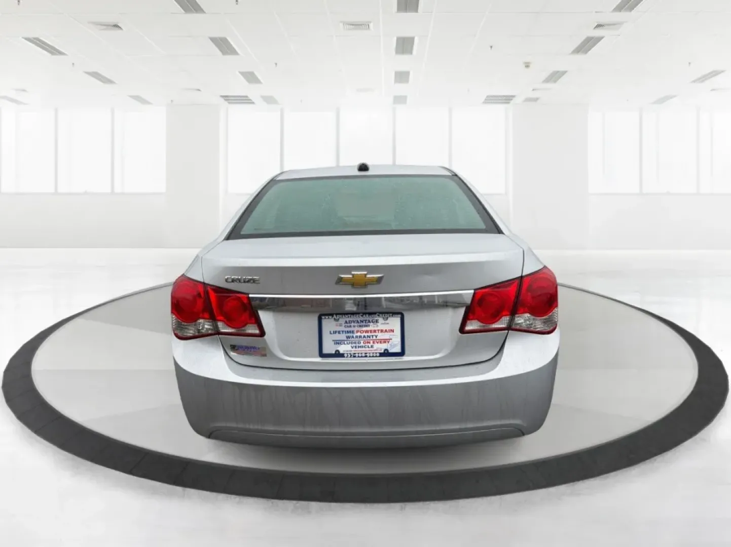 2015 Chevrolet Cruze LS Auto (1G1PA5SG5F7) with an ECOTEC 1.8L I-4 DOHC engine, located at 1230 East Main St, Xenia, OH, 45385, (937) 908-9800, 39.688026, -83.910172 - **Discover Your Ideal Commute Companion: 2015 Chevrolet Cruze LS Auto**<br /> <br /> Are you in the market for a reliable vehicle that won't break the bank? Look no further! The 2015 Chevrolet Cruze LS Auto is the perfect solution for budget-conscious buyers and growing families alike. With its blen - Photo#3