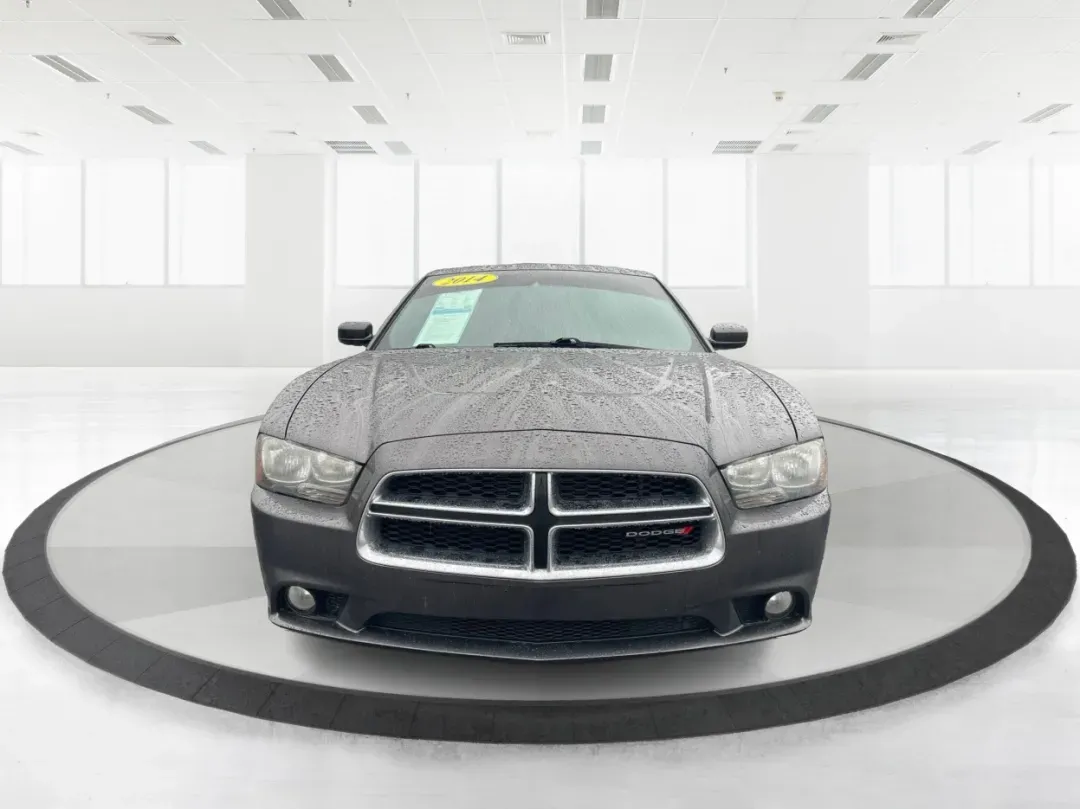 2014 Dodge Charger SXT (2C3CDXJG6EH) with an 3.6L V-6 DOHC engine, located at 1099 N County Rd 25A, Troy, OH, 45373, (937) 908-9800, 40.057079, -84.212883 - **Unleash Your Inner Adventurer with this 2014 Dodge Charger SXT!**<br /> <br /> Are you ready to transform your daily commute into an exhilarating experience? Look no further than this 2014 Dodge Charger SXT, available now at Advantage Car and Credit Piqua! Perfect for those who crave a blend of s - Photo#7