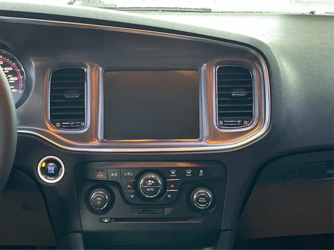 2014 Dodge Charger SXT (2C3CDXJG6EH) with an 3.6L V-6 DOHC engine, located at 1099 N County Rd 25A, Troy, OH, 45373, (937) 908-9800, 40.057079, -84.212883 - **Unleash Your Inner Adventurer with this 2014 Dodge Charger SXT!**<br /> <br /> Are you ready to transform your daily commute into an exhilarating experience? Look no further than this 2014 Dodge Charger SXT, available now at Advantage Car and Credit Piqua! Perfect for those who crave a blend of s - Photo#13