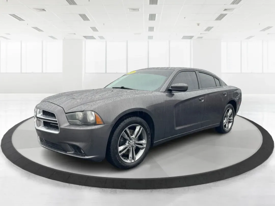 2014 Dodge Charger SXT (2C3CDXJG6EH) with an 3.6L V-6 DOHC engine, located at 4508 South Dixie Dr, Moraine, OH, 45439, (937) 908-9800, 39.689976, -84.218452 - **Unleash Your Inner Adventurer with this 2014 Dodge Charger SXT!**<br /> <br /> Are you ready to transform your daily commute into an exhilarating experience? Look no further than this 2014 Dodge Charger SXT, available now at Advantage Car and Credit Piqua! Perfect for those who crave a blend of s - Photo#8