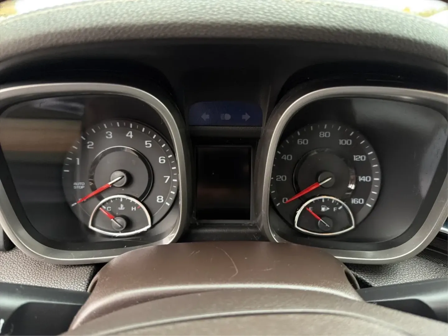 2014 Chevrolet Malibu 2LT (1G11E5SL4EF) with an ECOTEC 2.5L I-4 gasoline direct injection engine, located at 4508 South Dixie Dr, Moraine, OH, 45439, (937) 908-9800, 39.689976, -84.218452 - **Drive into Comfort and Confidence with the 2014 Chevrolet Malibu 2LT!**<br /> <br /> Are you searching for the perfect vehicle to elevate your daily commute or weekend adventures? Look no further! The 2014 Chevrolet Malibu 2LT is designed for those who value comfort, practicality, and style. Wheth - Photo#15