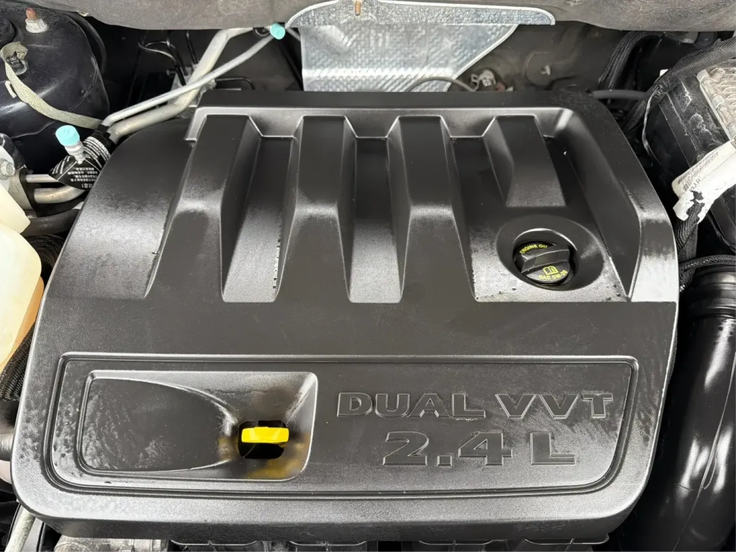 2014 Jeep Compass Latitude (1C4NJDEB3ED) with an 2.4L I-4 DOHC engine, located at 4508 South Dixie Dr, Moraine, OH, 45439, (937) 908-9800, 39.689976, -84.218452 - ### Explore the Open Road with Confidence in the 2014 Jeep Compass Latitude!<br /> <br /> Are you ready to embrace the freedom of adventure? The 2014 Jeep Compass Latitude is the perfect vehicle for those who crave a blend of rugged capability and family-friendly comfort. Whether you're planning a w - Photo#11