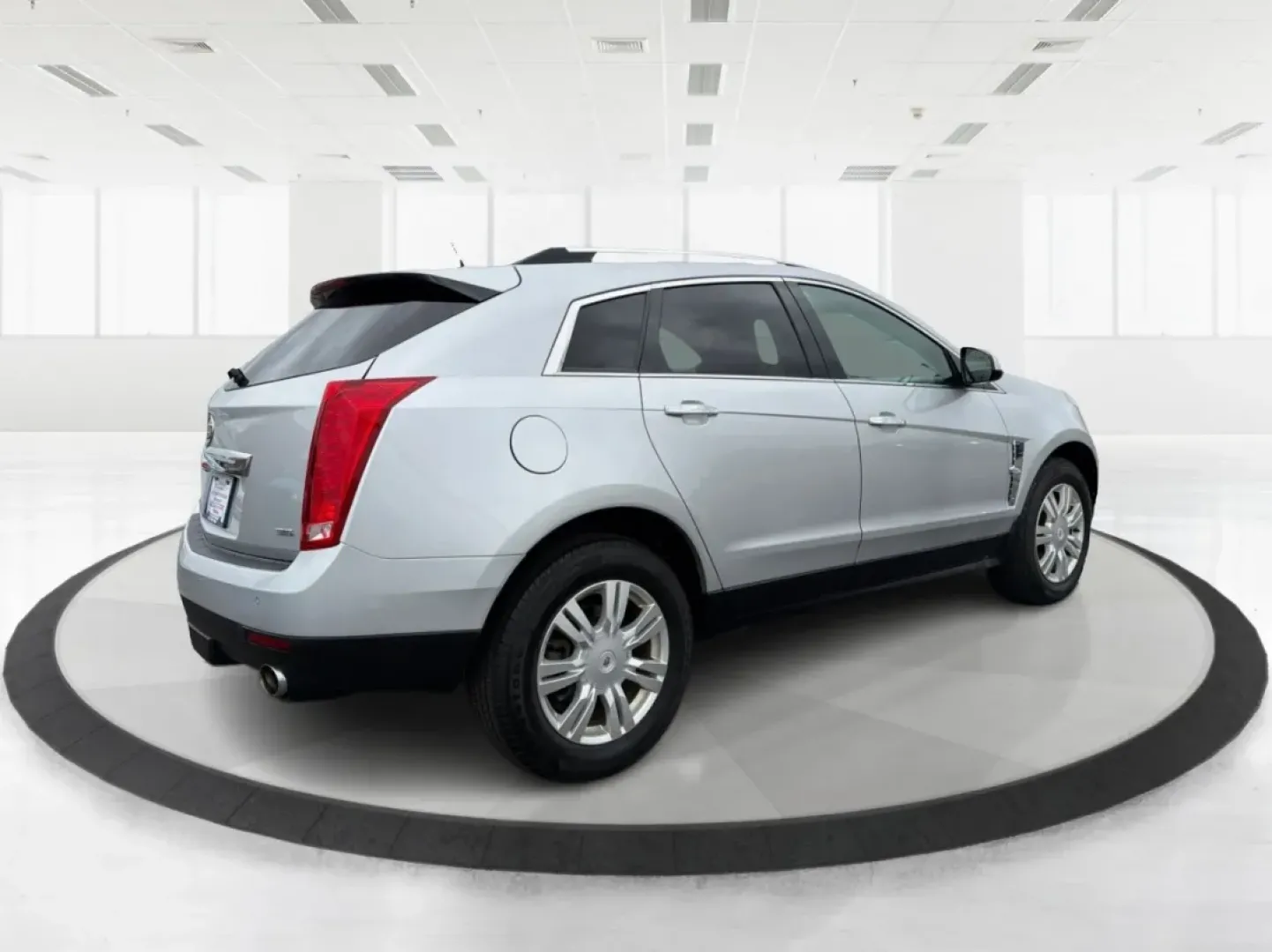 2012 Cadillac SRX Luxury Collection (3GYFNDE35CS) with an 3.6L V-6 gasoline direct injection engine, located at 401 Woodman Dr, Riverside, OH, 45431, (937) 908-9800, 39.760899, -84.123421 - Experience the perfect blend of luxury and practicality with this stunning 2012 Cadillac SRX Luxury Collection, available now at Advantage Car and Credit in Riverside, OH. Whether you're a growing family in need of space, a commuter looking for comfort, or someone who enjoys weekend adventures, this - Photo#2