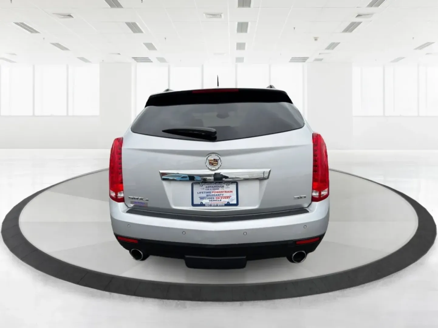2012 Cadillac SRX Luxury Collection (3GYFNDE35CS) with an 3.6L V-6 gasoline direct injection engine, located at 401 Woodman Dr, Riverside, OH, 45431, (937) 908-9800, 39.760899, -84.123421 - Experience the perfect blend of luxury and practicality with this stunning 2012 Cadillac SRX Luxury Collection, available now at Advantage Car and Credit in Riverside, OH. Whether you're a growing family in need of space, a commuter looking for comfort, or someone who enjoys weekend adventures, this - Photo#3
