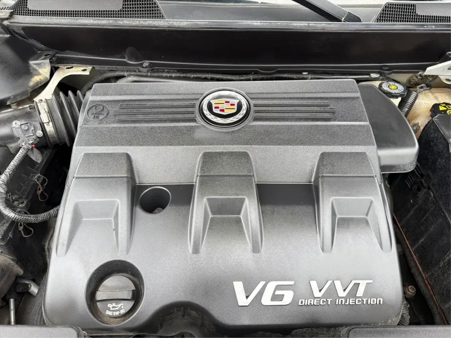 2012 Cadillac SRX Luxury Collection (3GYFNDE35CS) with an 3.6L V-6 gasoline direct injection engine, located at 401 Woodman Dr, Riverside, OH, 45431, (937) 908-9800, 39.760899, -84.123421 - Experience the perfect blend of luxury and practicality with this stunning 2012 Cadillac SRX Luxury Collection, available now at Advantage Car and Credit in Riverside, OH. Whether you're a growing family in need of space, a commuter looking for comfort, or someone who enjoys weekend adventures, this - Photo#11