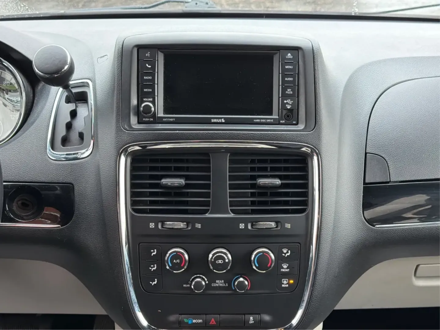 2017 Dodge Grand Caravan SXT (2C4RDGCG4HR) with an Pentastar 3.6L V-6 DOHC engine, located at 1951 S Dayton Lakeview Rd., New Carlisle, OH, 45344, (937) 908-9800, 39.890999, -84.050255 - **Drive Your Family Adventures with the 2017 Dodge Grand Caravan from Advantage Car and Credit - Piqua!**<br /> <br /> Are you ready to elevate your family outings, school runs, or weekend getaways? The 2017 Dodge Grand Caravan SXT is the perfect companion for your lifestyle. With ample space for pa - Photo#13