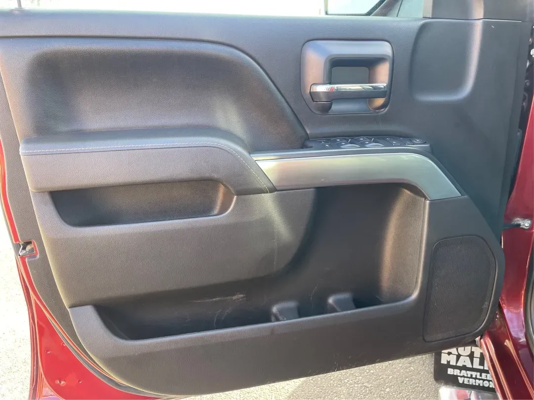 2016 Chevrolet Silverado 1500 1LT (1GCVKREC4GZ) with an EcoTec3 4.3L V-6 gasoline direct injection engine, located at 1951 S Dayton Lakeview Rd., New Carlisle, OH, 45344, (937) 908-9800, 39.890999, -84.050255 - Are you ready to elevate your adventures and tackle any terrain? The 2016 Chevrolet Silverado 1500 is the perfect companion for those who crave both utility and comfort. Whether you're a growing family needing to haul kids and gear, or an outdoor enthusiast looking to conquer weekend getaways, this - Photo#18