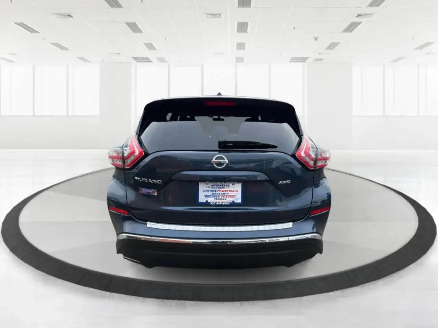 2016 Nissan Murano S (5N1AZ2MH1GN) with an 3.5L V-6 DOHC engine, located at 880 E. National Road, Vandalia, OH, 45377, (937) 908-9800, 39.891918, -84.183594 - **Elevate Your Daily Drive with the 2016 Nissan Murano S Perfect for Families and Adventurers Alike!**<br /> <br /> Are you in search of a vehicle that seamlessly blends style, comfort, and performance? Look no further than this stunning **2016 Nissan Murano S**, available now at **Advantage Car an - Photo#3