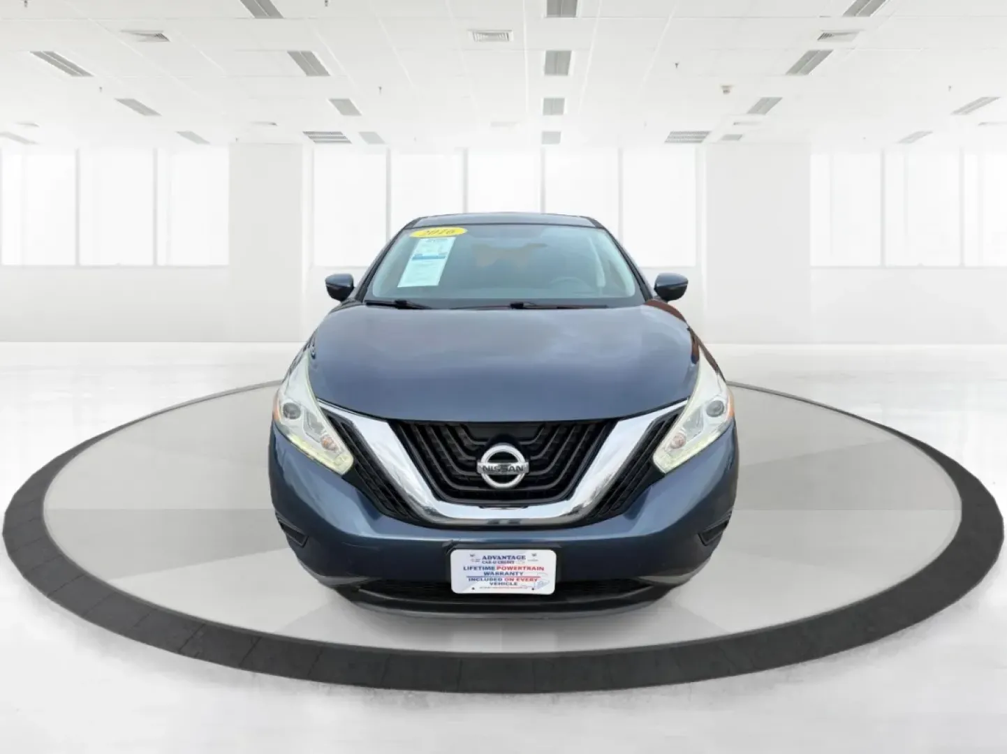 2016 Nissan Murano S (5N1AZ2MH1GN) with an 3.5L V-6 DOHC engine, located at 880 E. National Road, Vandalia, OH, 45377, (937) 908-9800, 39.891918, -84.183594 - **Elevate Your Daily Drive with the 2016 Nissan Murano S Perfect for Families and Adventurers Alike!**<br /> <br /> Are you in search of a vehicle that seamlessly blends style, comfort, and performance? Look no further than this stunning **2016 Nissan Murano S**, available now at **Advantage Car an - Photo#7