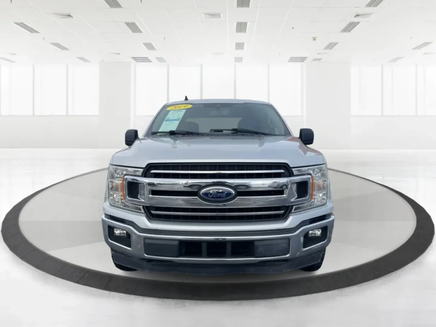 2019 Ford F-150 XLT (1FTFW1E42KK) with an Other engine, located at 1951 S Dayton Lakeview Rd., New Carlisle, OH, 45344, (937) 908-9800, 39.890999, -84.050255 - **Experience Adventure and Reliability with the 2019 Ford F-150 XLT at Advantage Car and Credit - New Carlisle!**<br /> <br /> Are you in search of a vehicle that can keep up with your active lifestyle? Whether you're hauling the family for a weekend getaway, navigating daily commutes, or tackling o - Photo#7