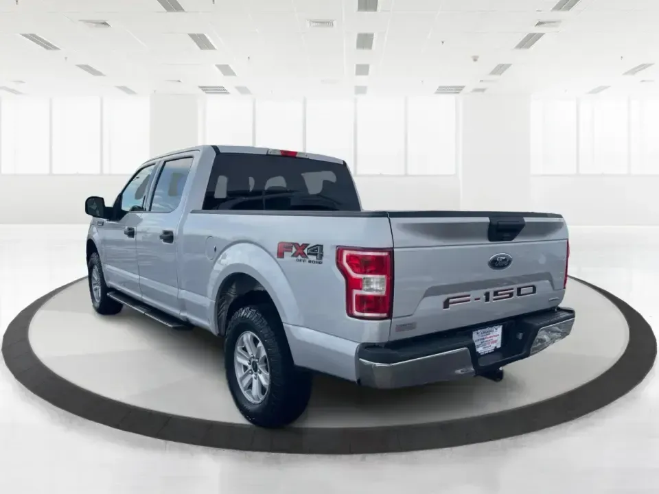 2019 Ford F-150 XLT (1FTFW1E42KK) with an 3.5L V6 DOHC 24V engine, 6A transmission, located at 401 Woodman Dr, Riverside, OH, 45431, (937) 908-9800, 39.760899, -84.123421 - **Experience Adventure and Reliability with the 2019 Ford F-150 XLT at Advantage Car and Credit - New Carlisle!**<br /> <br /> Are you in search of a vehicle that can keep up with your active lifestyle? Whether you're hauling the family for a weekend getaway, navigating daily commutes, or tackling o - Photo#4