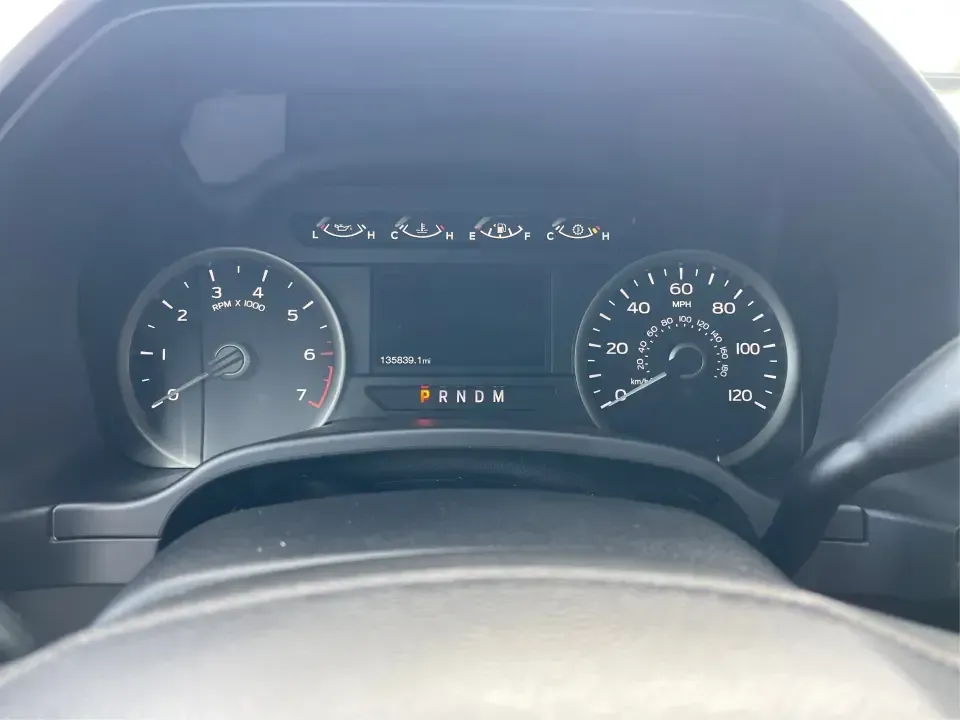 2019 Ford F-150 XLT (1FTFW1E42KK) with an 3.5L V6 DOHC 24V engine, 6A transmission, located at 401 Woodman Dr, Riverside, OH, 45431, (937) 908-9800, 39.760899, -84.123421 - **Experience Adventure and Reliability with the 2019 Ford F-150 XLT at Advantage Car and Credit - New Carlisle!**<br /> <br /> Are you in search of a vehicle that can keep up with your active lifestyle? Whether you're hauling the family for a weekend getaway, navigating daily commutes, or tackling o - Photo#14