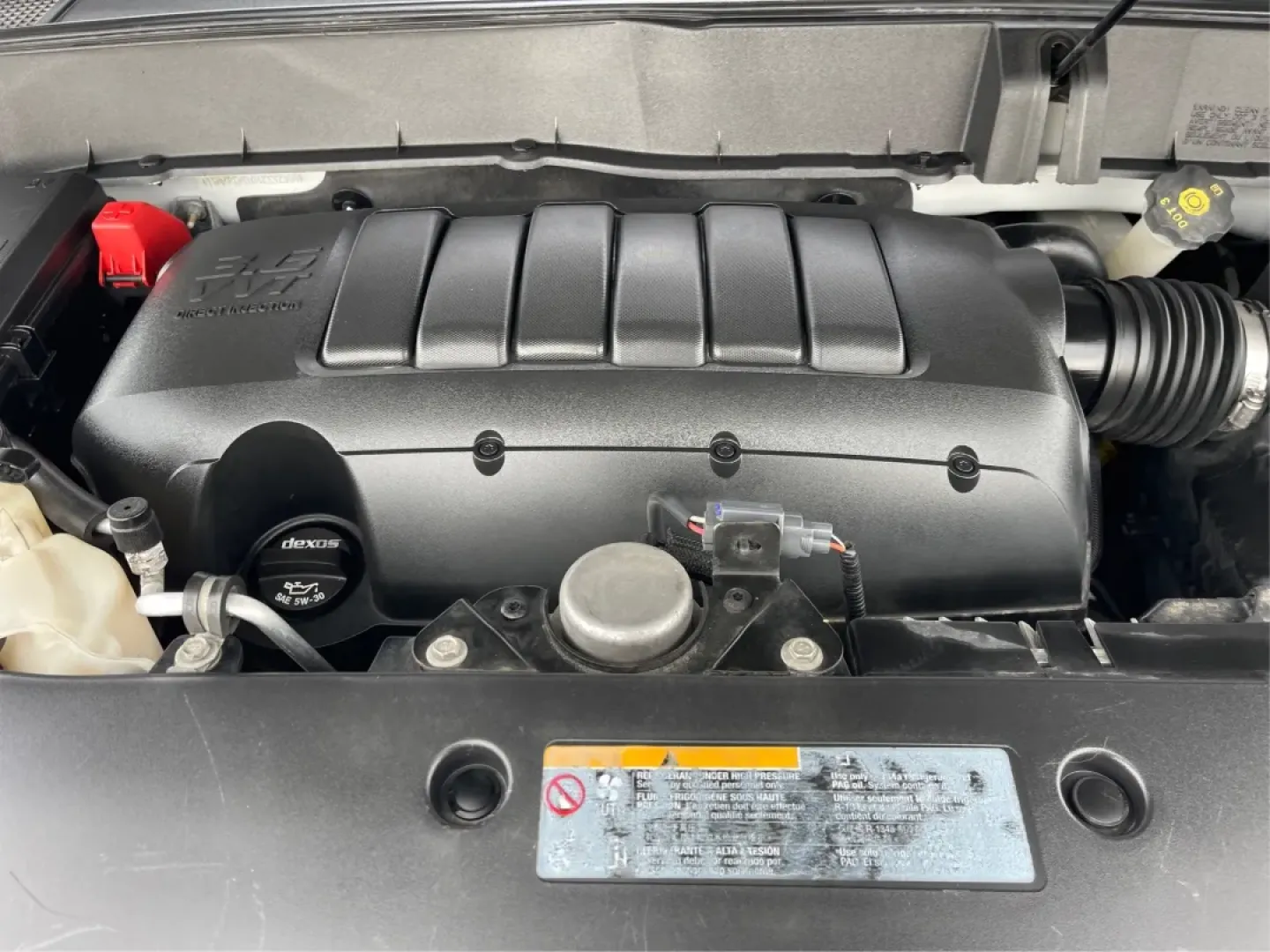 2017 Chevrolet Traverse 1LT (1GNKRGKDXHJ) with an 3.6L V-6 gasoline direct injection engine, located at 880 E. National Road, Vandalia, OH, 45377, (937) 908-9800, 39.891918, -84.183594 - **Explore the Open Road with the 2017 Chevrolet Traverse: Your Family's Ideal Adventure Companion!**<br /> <br /> Are you seeking a versatile SUV that effortlessly blends comfort, style, and practicality? Look no further than the stunning 2017 Chevrolet Traverse 1LT, available now at Advantage Car a - Photo#11