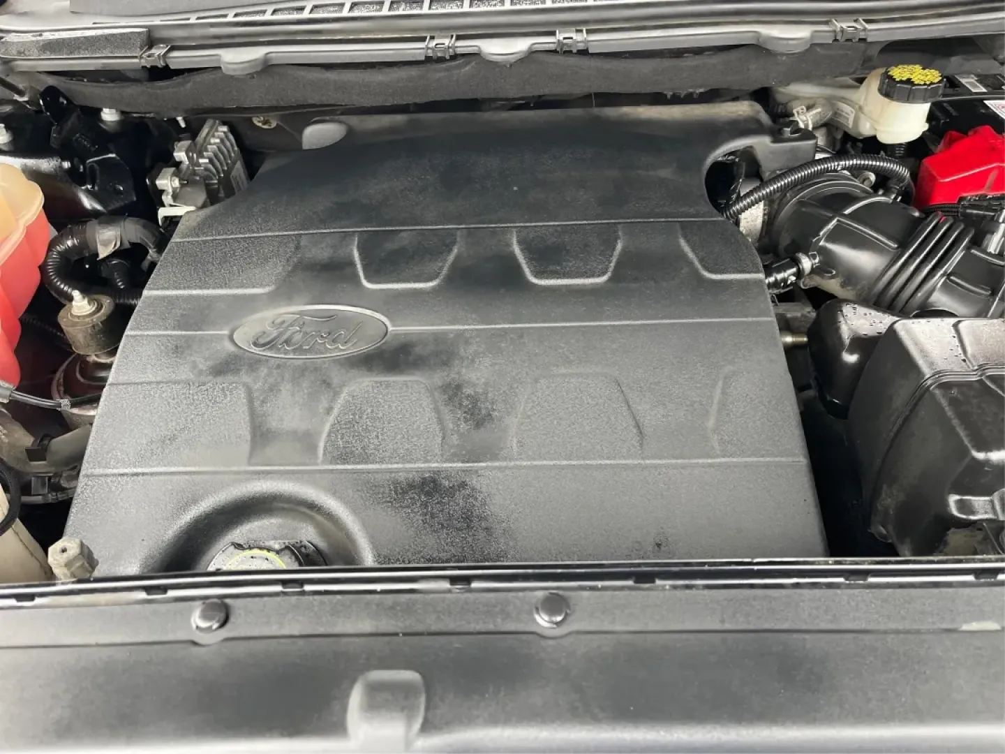 2017 Ford Edge Titanium (2FMPK4K86HB) with an Other engine, located at 1951 S Dayton Lakeview Rd., New Carlisle, OH, 45344, (937) 908-9800, 39.890999, -84.050255 - Unleash your adventurous spirit with the 2017 Ford Edge Titanium SUV, now available at Advantage Car and Credit in New Carlisle, OH! This versatile vehicle is perfect for families on the go, commuters looking for comfort, or anyone who enjoys weekend adventures. With a spacious interior and robust c - Photo#11