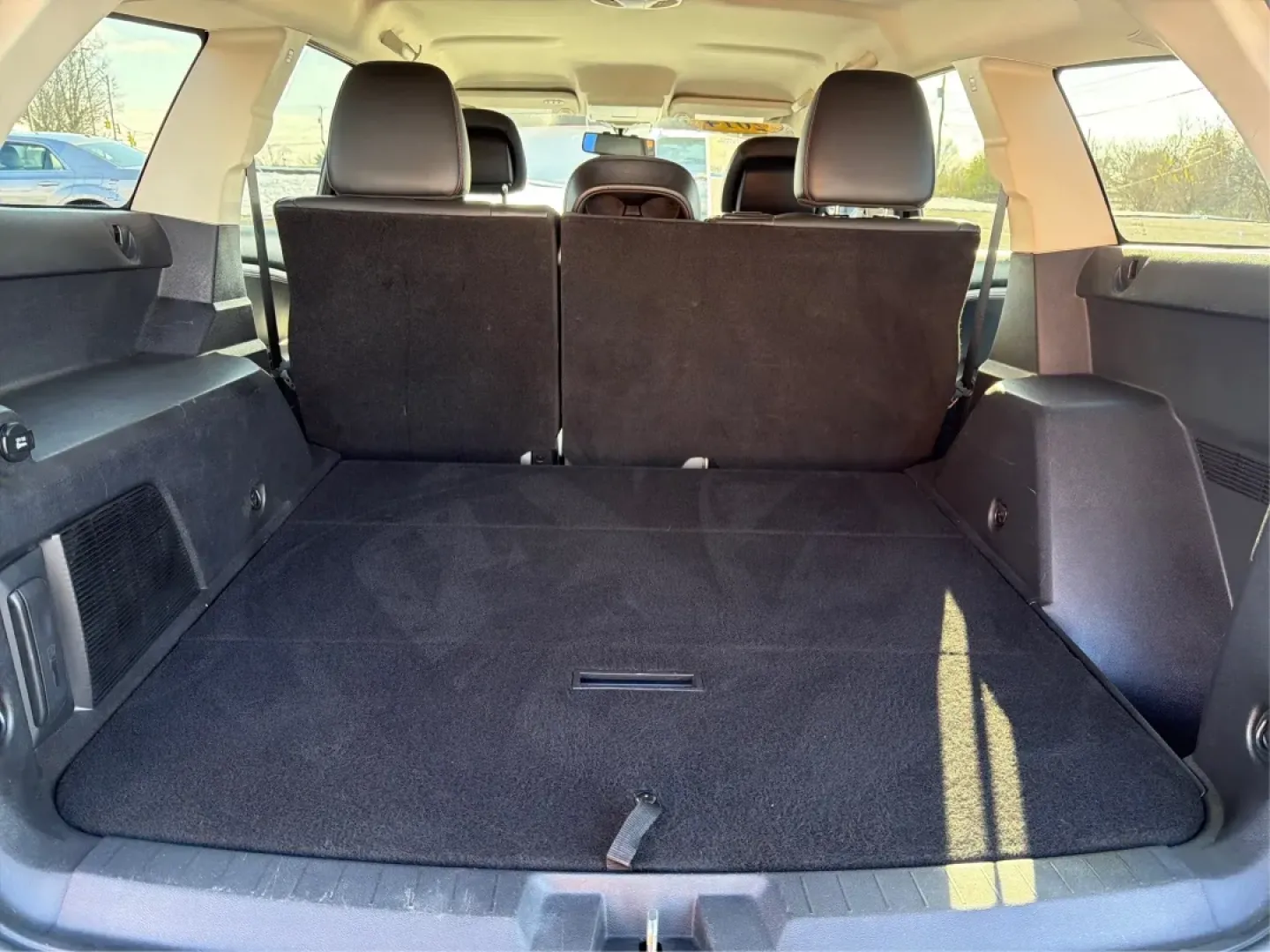 2014 Dodge Journey R/T (3C4PDCEG9ET) with an 3.6L V-6 DOHC engine, located at 1184 Kauffman Ave, Fairborn, OH, 45324, (937) 908-9800, 39.807072, -84.030914 - **Unleash Your Adventurous Spirit with the 2014 Dodge Journey R/T** <br /> <br /> If you're seeking a versatile SUV that seamlessly fits into your active lifestyle, look no further than the 2014 Dodge Journey R/T available at Advantage Car and Credit in Fairborn, OH. Perfect for family road trips, w - Photo#12