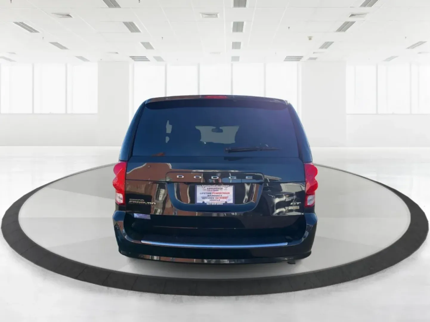 2019 Dodge Grand Caravan GT (2C4RDGEG3KR) with an Pentastar 3.6L V-6 DOHC engine, located at 1099 N County Rd 25A, Troy, OH, 45373, (937) 908-9800, 40.057079, -84.212883 - Step into the world of family adventures and daily commutes with the 2019 Dodge Grand Caravan GT, now available at Advantage Car and Credit - Piqua in Piqua, OH. Whether you're shuttling the kids to soccer practice or planning a weekend getaway, this versatile passenger van is designed to meet all y - Photo#3