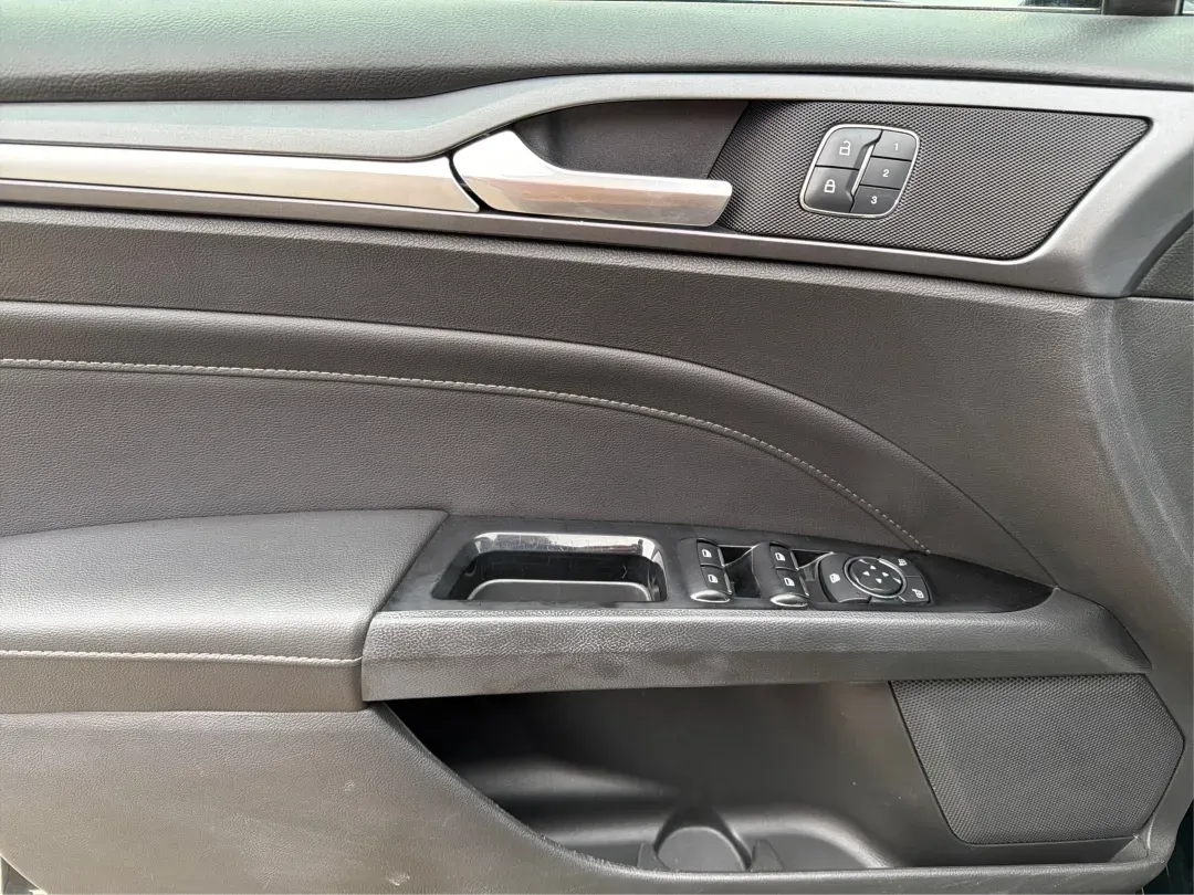 2016 Ford Fusion Titanium (3FA6P0D99GR) with an EcoBoost 2L I-4 gasoline direct injection engine, located at 8750 N County Rd 25A, Piqua, OH, 45356, (937) 908-9800, 40.164391, -84.232513 - **Experience Everyday Luxury with the 2016 Ford Fusion Titanium - Perfect for Your Active Lifestyle!**<br /> <br /> Elevate your daily commute or weekend getaways with the stunning 2016 Ford Fusion Titanium, now available at Advantage Car and Credit Piqua, located at 8750 N County Rd 25A, Piqua, OH - Photo#19