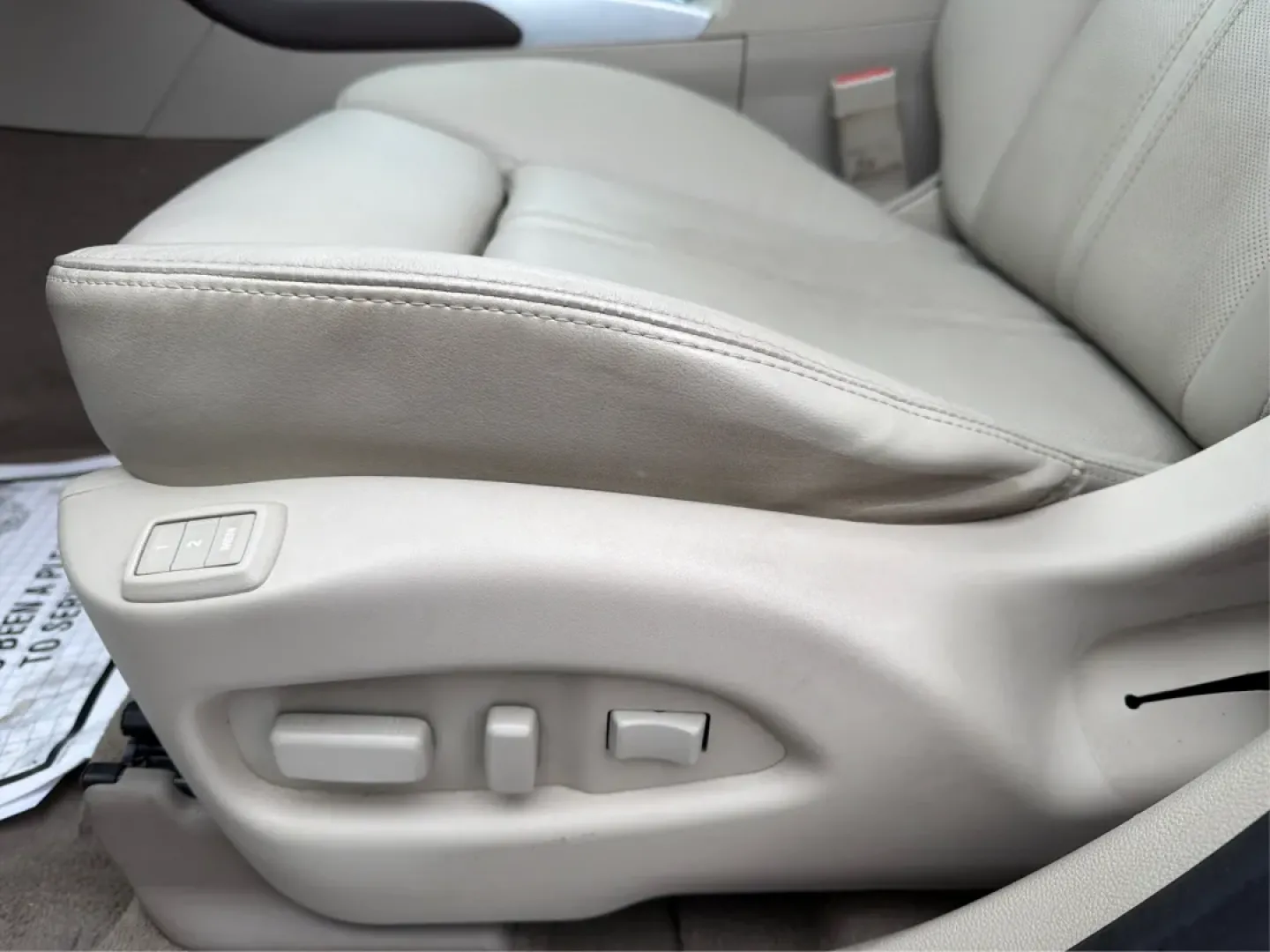 2012 Cadillac SRX Luxury Collection (3GYFNDE30CS) with an 3.6L V-6 gasoline direct injection engine, located at 8750 N County Rd 25A, Piqua, OH, 45356, (937) 908-9800, 40.164391, -84.232513 - **Elevate Your Daily Drive with the 2012 Cadillac SRX Luxury Collection!**<br /> <br /> Are you ready to upgrade your lifestyle with a vehicle that combines style, comfort, and versatility? The 2012 Cadillac SRX Luxury Collection is perfect for those who want an SUV that can manage everything from d - Photo#18