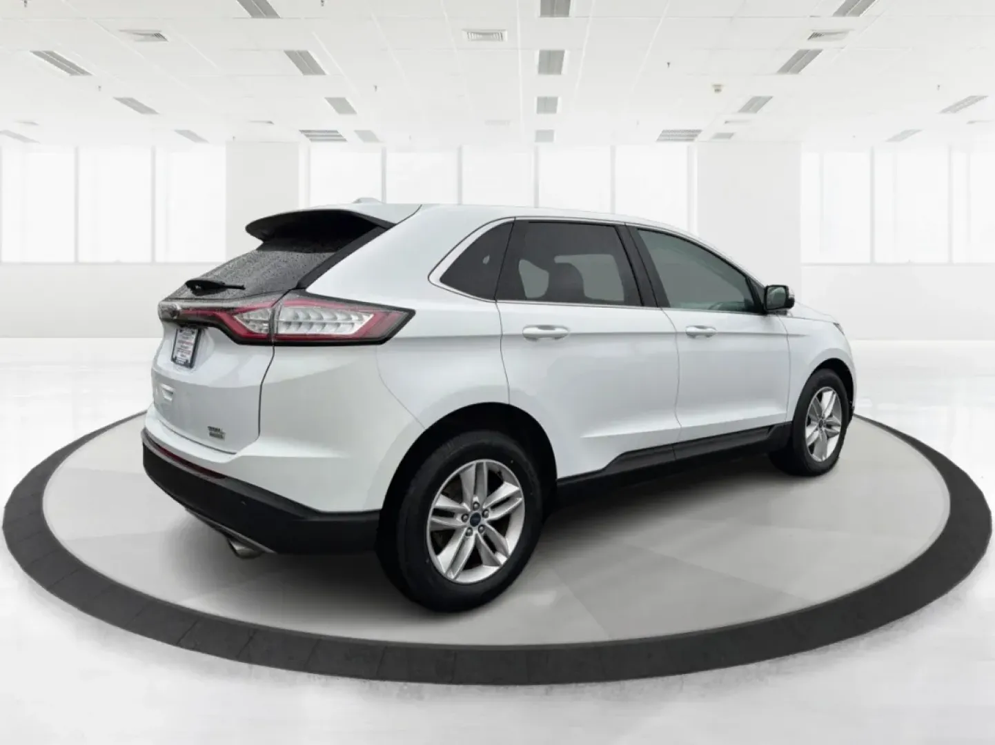 2016 Ford Edge SEL (2FMPK3J98GB) with an Other engine, located at 1099 N County Rd 25A, Troy, OH, 45373, (937) 908-9800, 40.057079, -84.212883 - ### Experience Comfort and Versatility in the 2016 Ford Edge SEL at Advantage Car and Credit - Troy<br /> <br /> Looking for the perfect blend of style, comfort, and functionality? The 2016 Ford Edge SEL, available at Advantage Car and Credit in Troy, OH, is tailored for those who lead an active lif - Photo#2