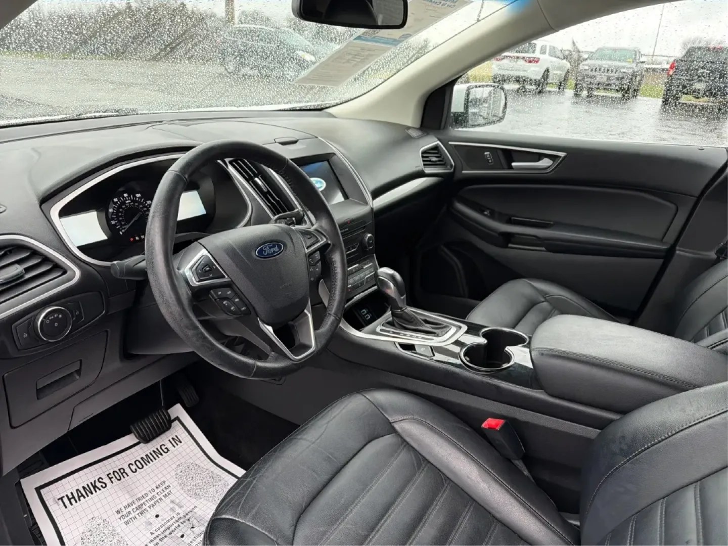 2016 Ford Edge SEL (2FMPK3J98GB) with an 2.0L L4 DOHC 16V engine, 6A transmission, located at 8750 N County Rd 25A, Piqua, OH, 45356, (937) 908-9800, 40.164391, -84.232513 - ### Experience Comfort and Versatility in the 2016 Ford Edge SEL at Advantage Car and Credit - Troy<br /> <br /> Looking for the perfect blend of style, comfort, and functionality? The 2016 Ford Edge SEL, available at Advantage Car and Credit in Troy, OH, is tailored for those who lead an active lif - Photo#9