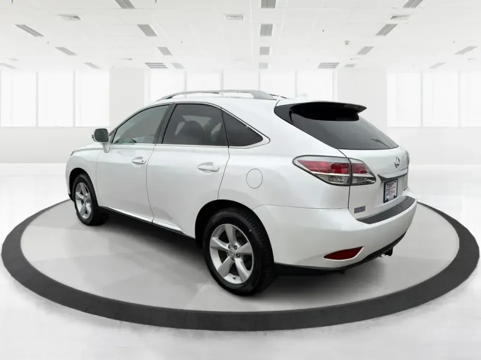 2015 Lexus RX 350 AWD (2T2BK1BA3FC) with an 3.5L V6 DOHC 24V engine, 6-Speed Automatic transmission, located at 8750 N County Rd 25A, Piqua, OH, 45356, (937) 908-9800, 40.164391, -84.232513 - Weekend road trips to Indian Lake, daily commutes down I75, and school-dropoff duty around Piqua all feel more comfortable when you're in a premium SUV that's built for real life. This 2015 Lexus RX 350 F Sport | Crafted Line in Ultra White brings the upscale ride and confident capability many Ohio - Photo#4