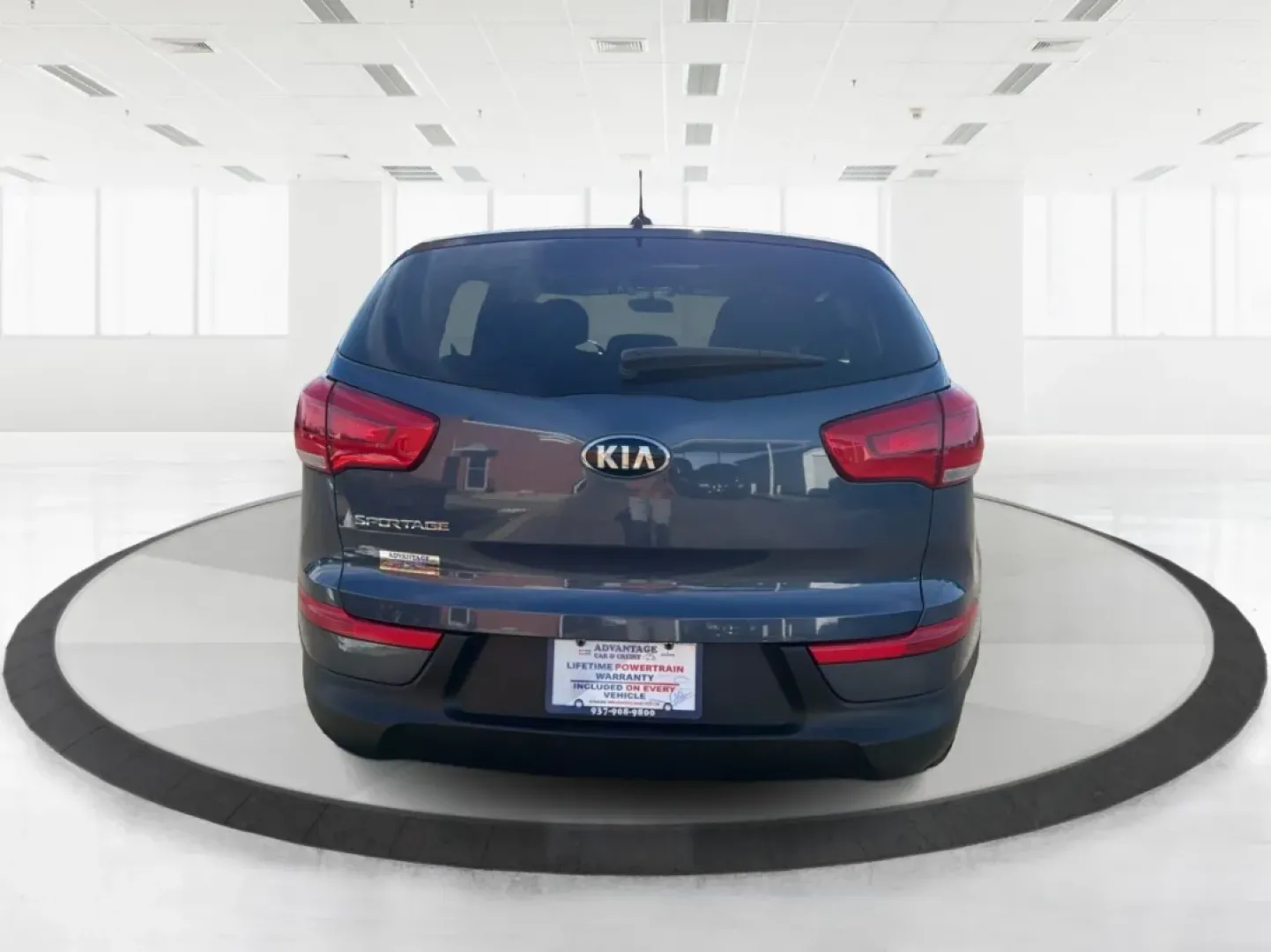 2016 Kia Sportage LX (KNDPBCAC0G7) with an Theta II 2.4L I-4 gasoline direct injection engine, located at 1099 N County Rd 25A, Troy, OH, 45373, (937) 908-9800, 40.057079, -84.212883 - **Adventure Awaits with the 2016 Kia Sportage LX! Perfect for Your Next Family Road Trip or Daily Commute!**<br /> <br /> Are you looking for a versatile vehicle that fits your active lifestyle? Look no further than this stunning 2016 Kia Sportage LX, available now at Advantage Car and Credit in Tro - Photo#3