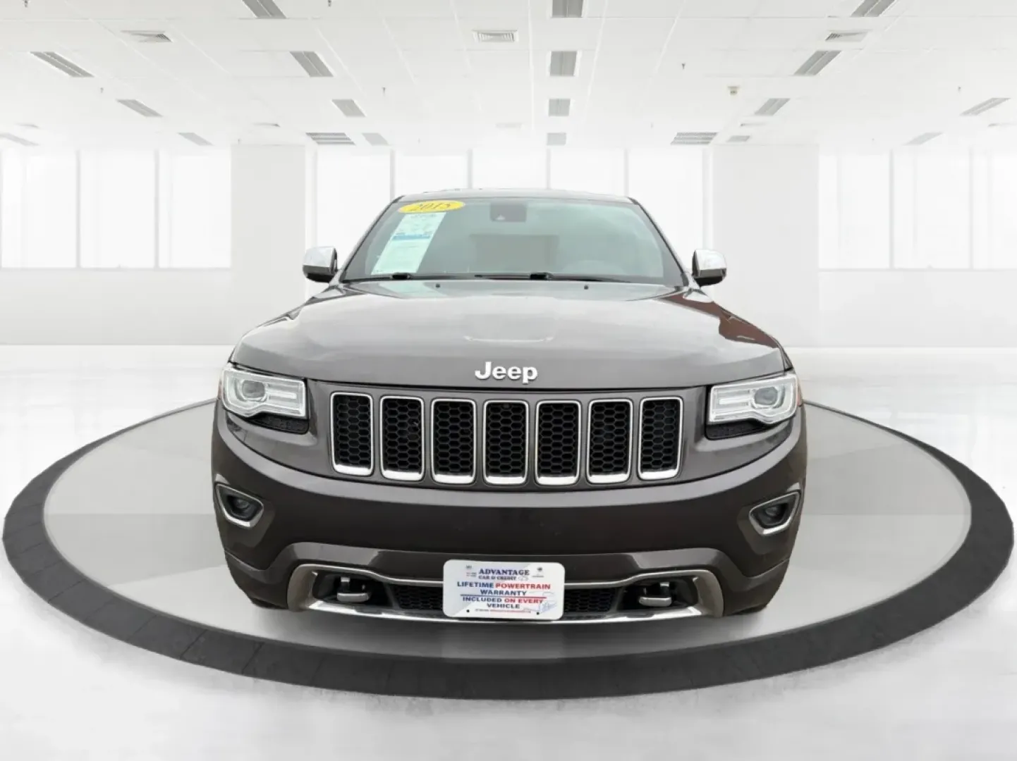 2015 Jeep Grand Cherokee Overland (1C4RJFCT6FC) with an Other engine, located at 1099 N County Rd 25A, Troy, OH, 45373, (937) 908-9800, 40.057079, -84.212883 - **Adventure Awaits: 2015 Jeep Grand Cherokee Overland - Your Perfect Family SUV!**<br /> <br /> If you're looking for a vehicle that perfectly balances comfort, style, and rugged capability, look no further than this stunning 2015 Jeep Grand Cherokee Overland. This SUV is not just a mode of transpor - Photo#7