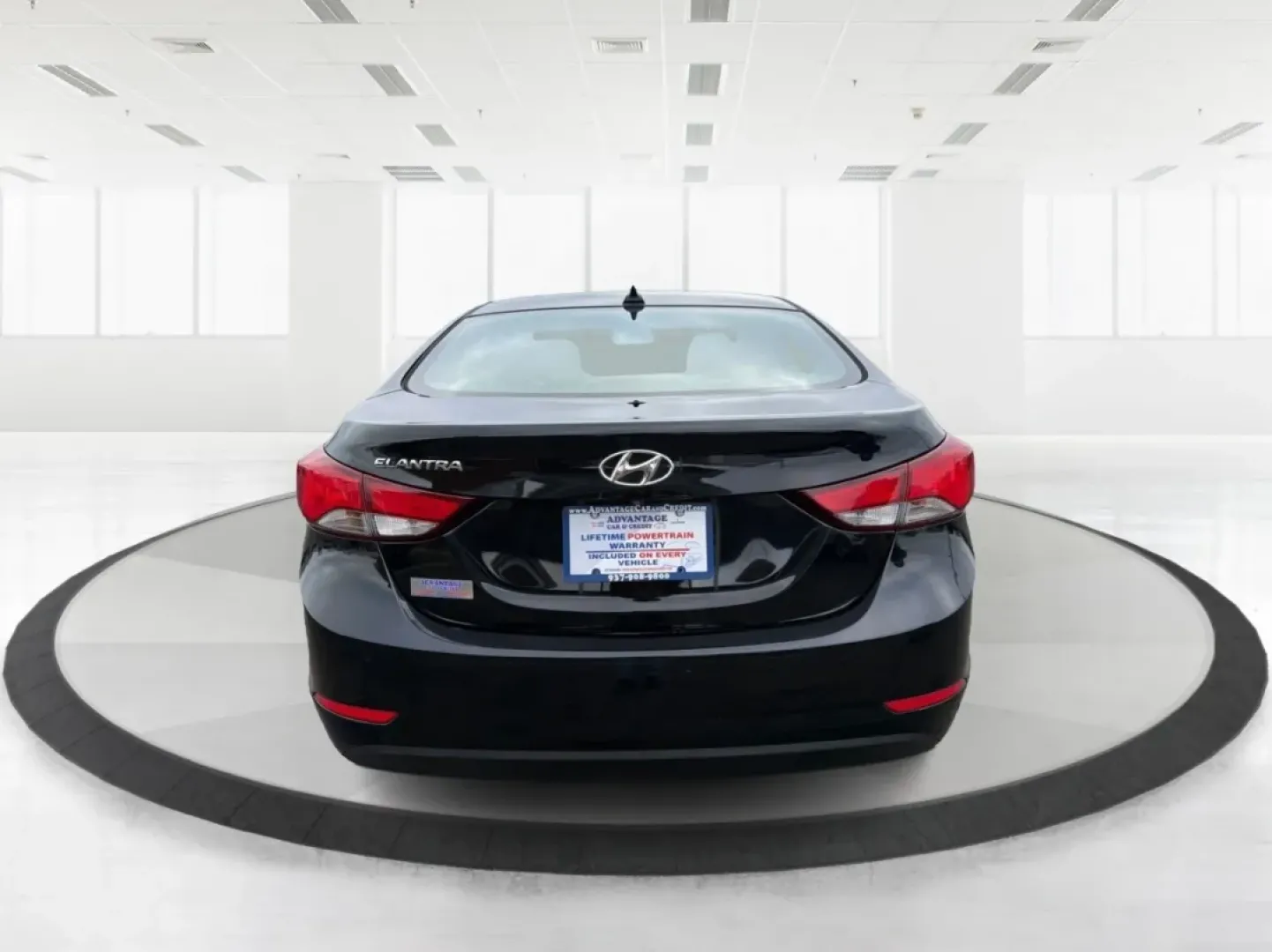 2016 Hyundai Elantra Value Edition (KMHDH4AE8GU) with an Nu 1.8L I-4 DOHC engine, located at 1230 East Main St, Xenia, OH, 45385, (937) 908-9800, 39.688026, -83.910172 - **Discover Your Next Adventure with the 2016 Hyundai Elantra at Advantage Car and Credit in Xenia, OH!**<br /> <br /> Are you in search of a reliable vehicle that seamlessly fits your daily lifestyle? Look no further than the 2016 Hyundai Elantra Value Edition, available at Advantage Car and Credit - Photo#3