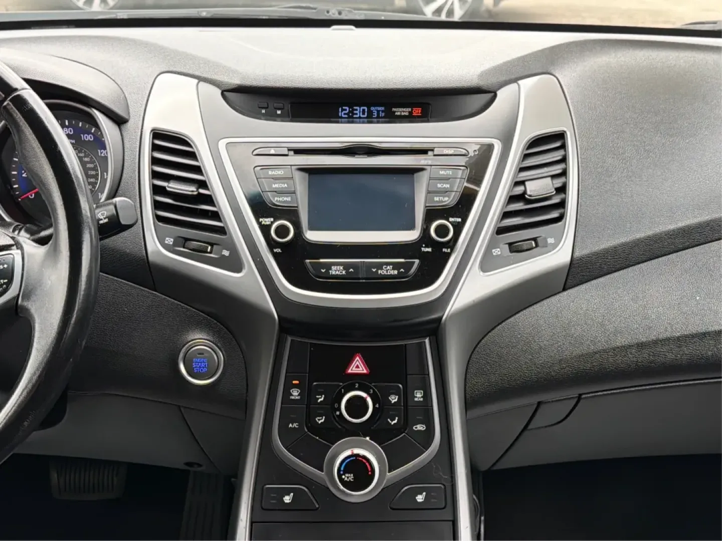 2016 Hyundai Elantra Value Edition (KMHDH4AE8GU) with an Nu 1.8L I-4 DOHC engine, located at 1230 East Main St, Xenia, OH, 45385, (937) 908-9800, 39.688026, -83.910172 - **Discover Your Next Adventure with the 2016 Hyundai Elantra at Advantage Car and Credit in Xenia, OH!**<br /> <br /> Are you in search of a reliable vehicle that seamlessly fits your daily lifestyle? Look no further than the 2016 Hyundai Elantra Value Edition, available at Advantage Car and Credit - Photo#13