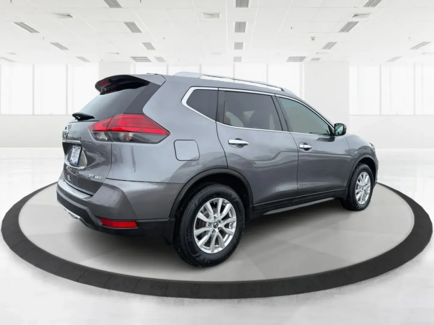 2017 Nissan Rogue SV (5N1AT2MV8HC) with an 2.5L I-4 DOHC engine, CVT transmission, located at 401 Woodman Dr, Riverside, OH, 45431, (937) 908-9800, 39.760899, -84.123421 - **Adventure Awaits with the 2017 Nissan Rogue SV Perfect for Growing Families!**<br /> <br /> Are you in search of a reliable SUV that fits your active lifestyle? Look no further than this 2017 Nissan Rogue SV, available now at Advantage Car and Credit - Troy! This spacious sport utility vehicle is - Photo#2
