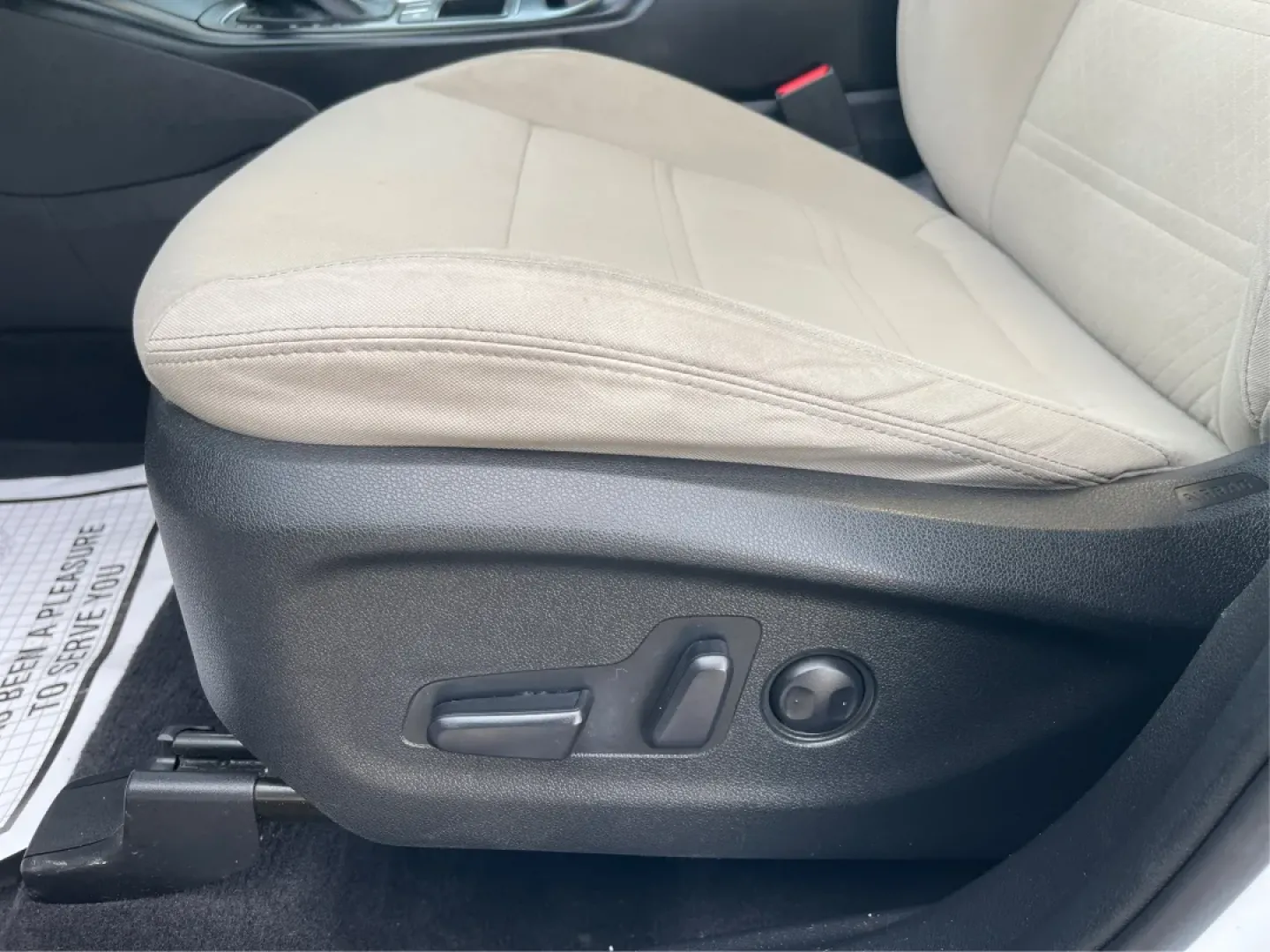 2017 Kia Sorento 2.4L LX (5XYPG4A37HG) with an 2.4L I-4 gasoline direct injection engine, located at 1951 S Dayton Lakeview Rd., New Carlisle, OH, 45344, (937) 908-9800, 39.890999, -84.050255 - **Adventure Awaits: Drive Home the 2017 Kia Sorento LX from Advantage Car and Credit!**<br /> <br /> Are you ready to embark on weekend adventures, family road trips, or daily commutes? The 2017 Kia Sorento LX, available at Advantage Car and Credit in New Carlisle, OH, is the perfect companion for e - Photo#18