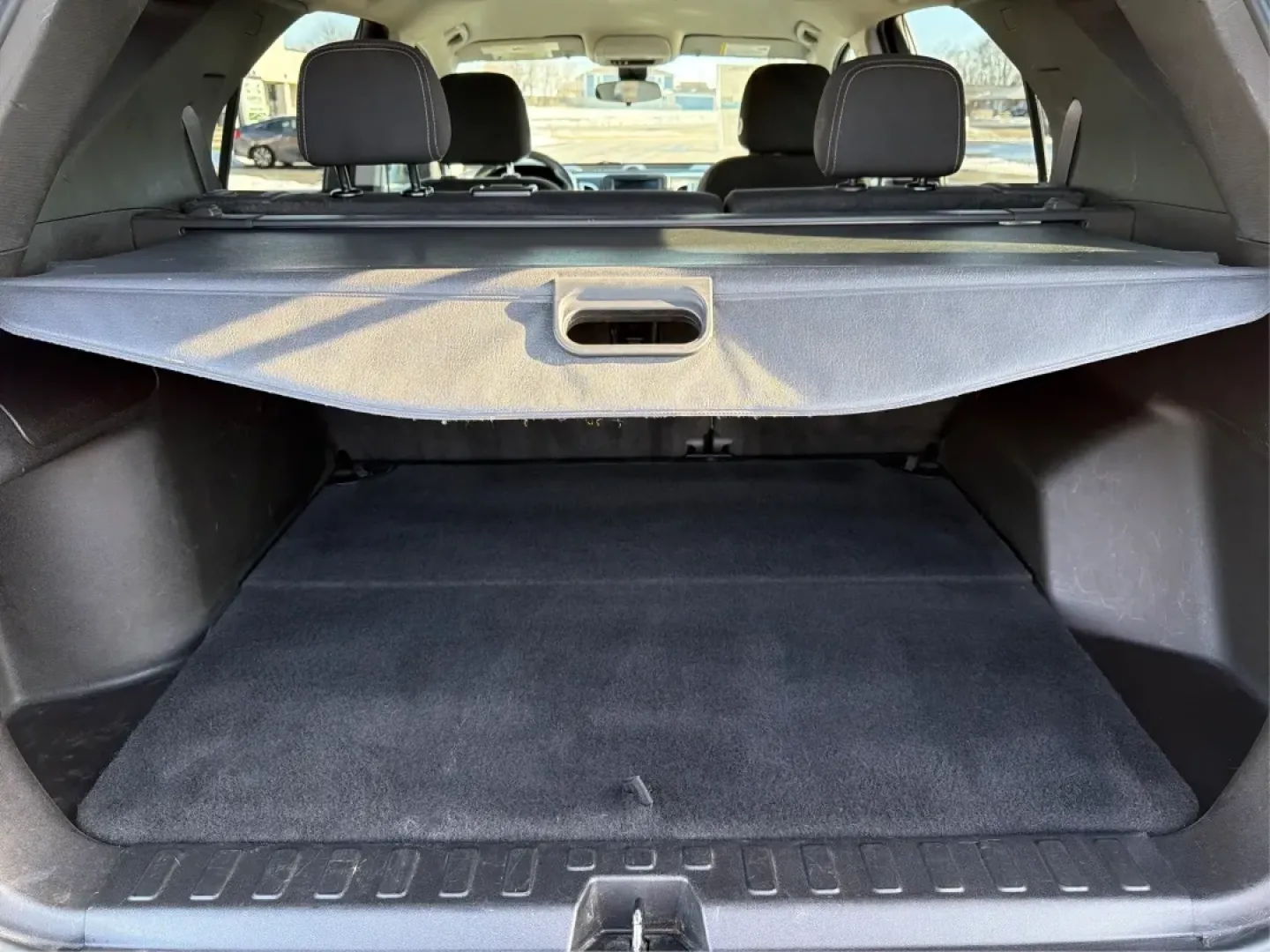 2022 Chevrolet Equinox AWD 1FL (2GNAX5EV4N6) with an 1.5L I-4 gasoline direct injection engine, 6A transmission, located at 8750 N County Rd 25A, Piqua, OH, 45356, (937) 908-9800, 40.164391, -84.232513 - **Discover Your Next Adventure with the 2022 Chevrolet Equinox at Advantage Car and Credit - New Carlisle!**<br /> <br /> If you're in the market for a versatile SUV that effortlessly blends family-friendly features with modern technology, look no further than this stunning 2022 Chevrolet Equinox. P - Photo#12